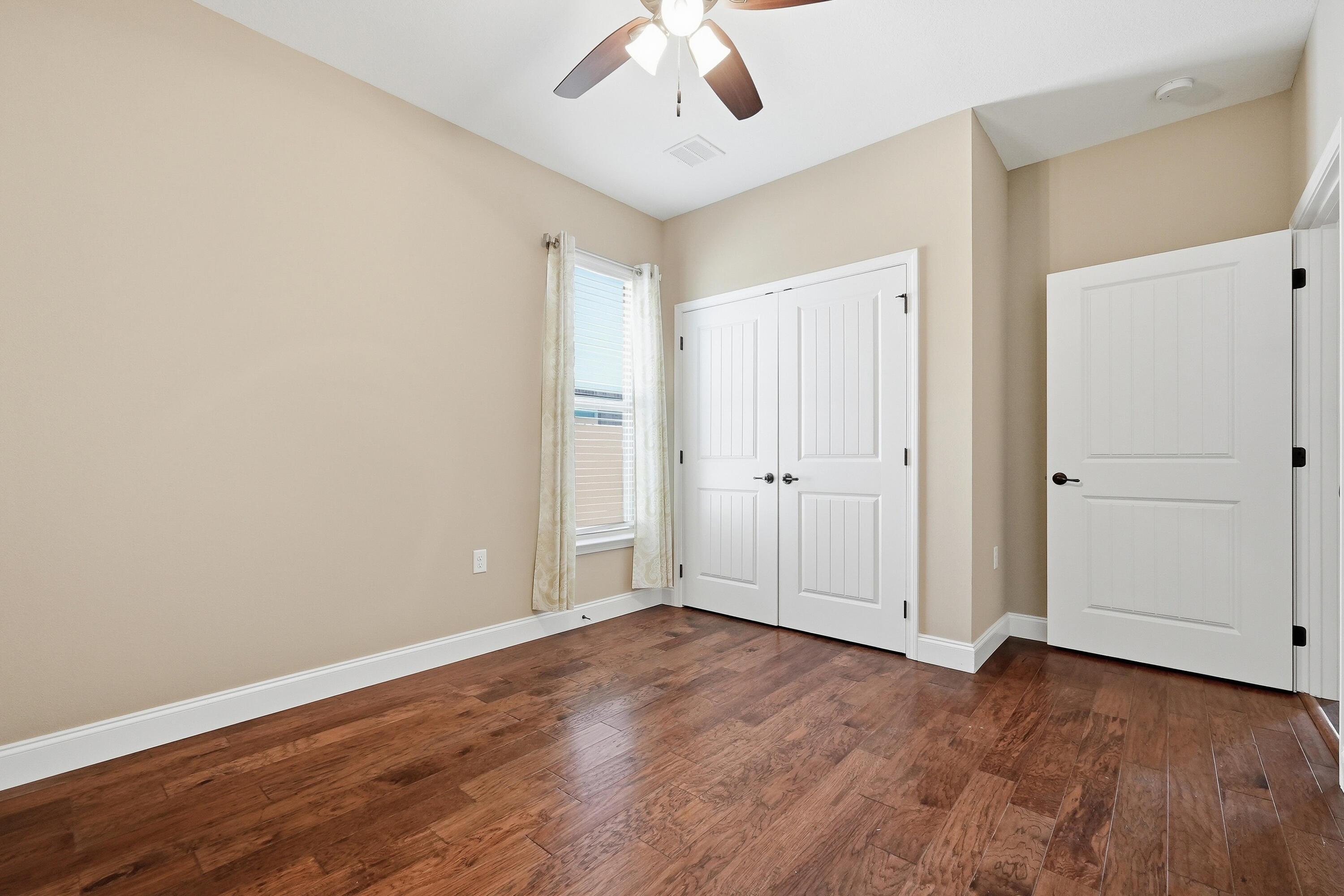 MAJESTIC OAKS AT OCEAN CITY - Residential Lease