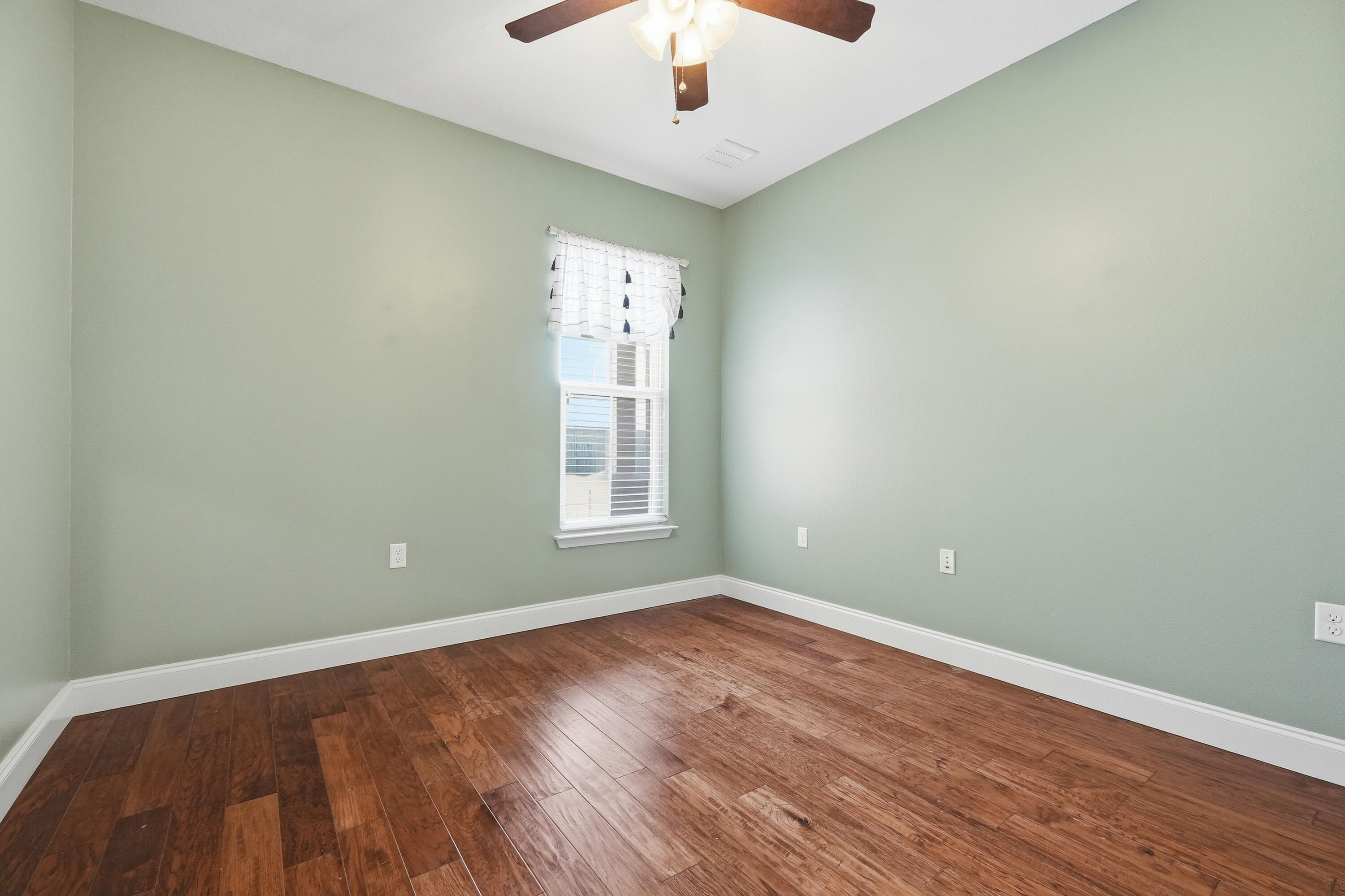 MAJESTIC OAKS AT OCEAN CITY - Residential Lease