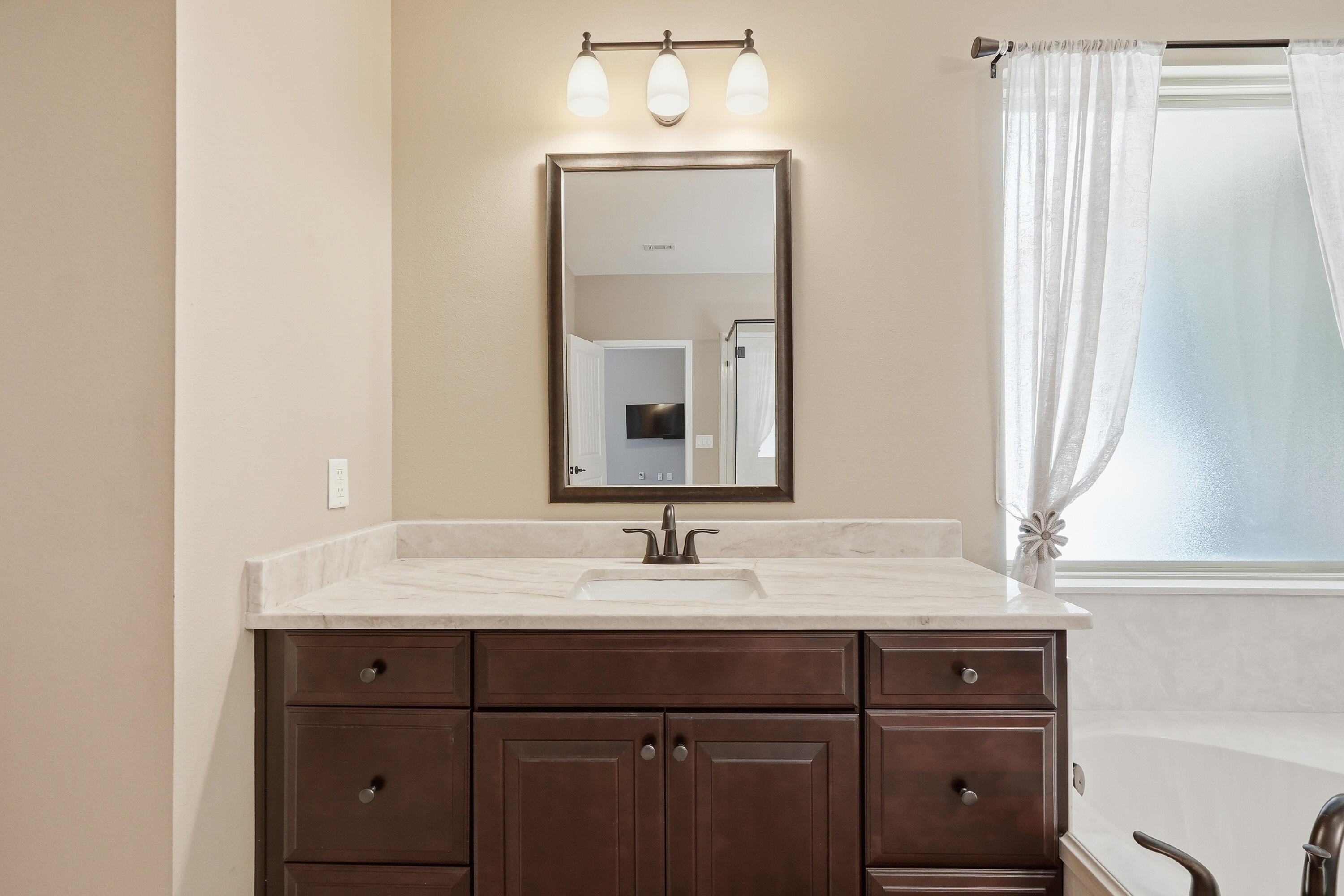 MAJESTIC OAKS AT OCEAN CITY - Residential Lease