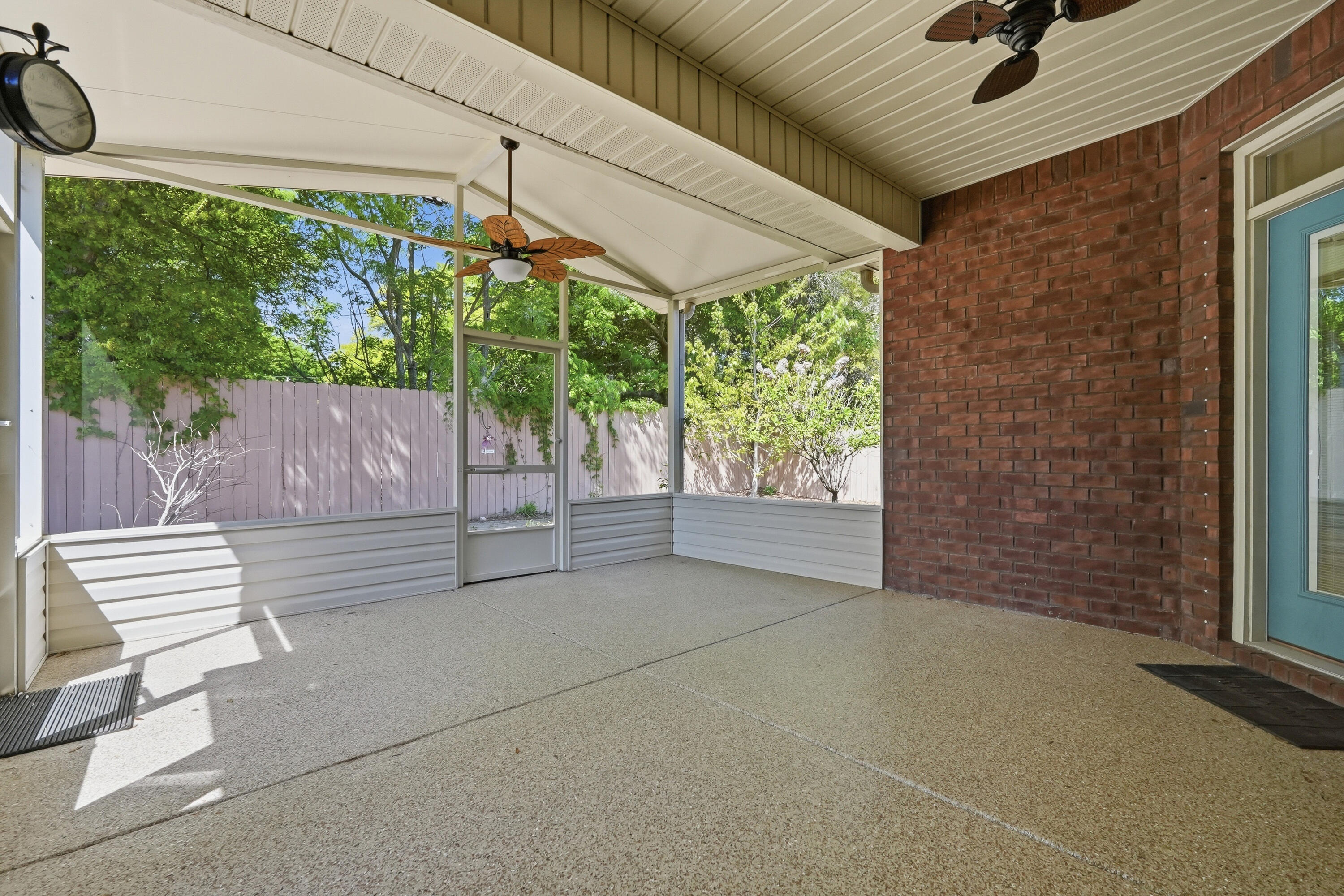 MAJESTIC OAKS AT OCEAN CITY - Residential Lease