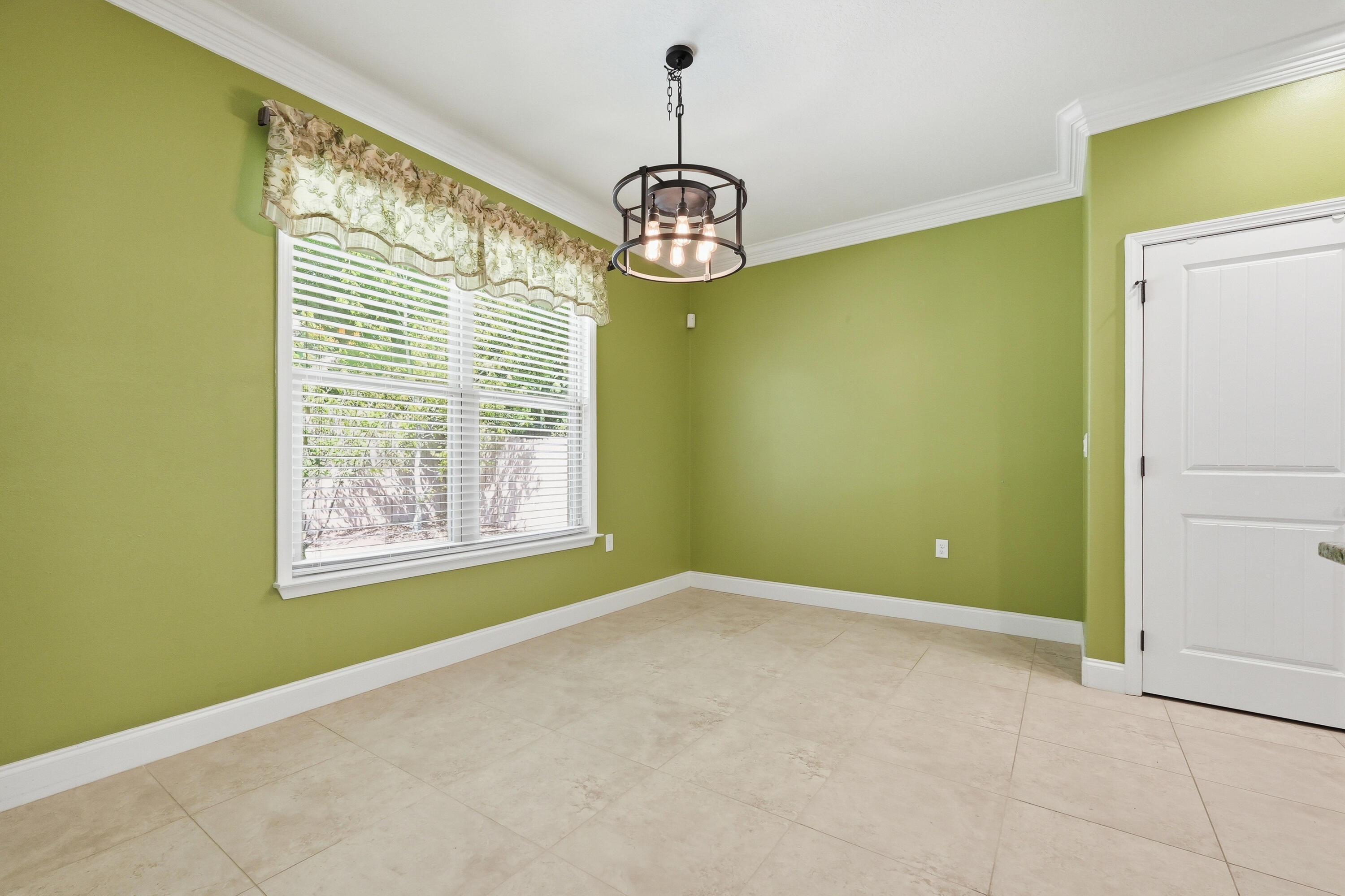 MAJESTIC OAKS AT OCEAN CITY - Residential Lease