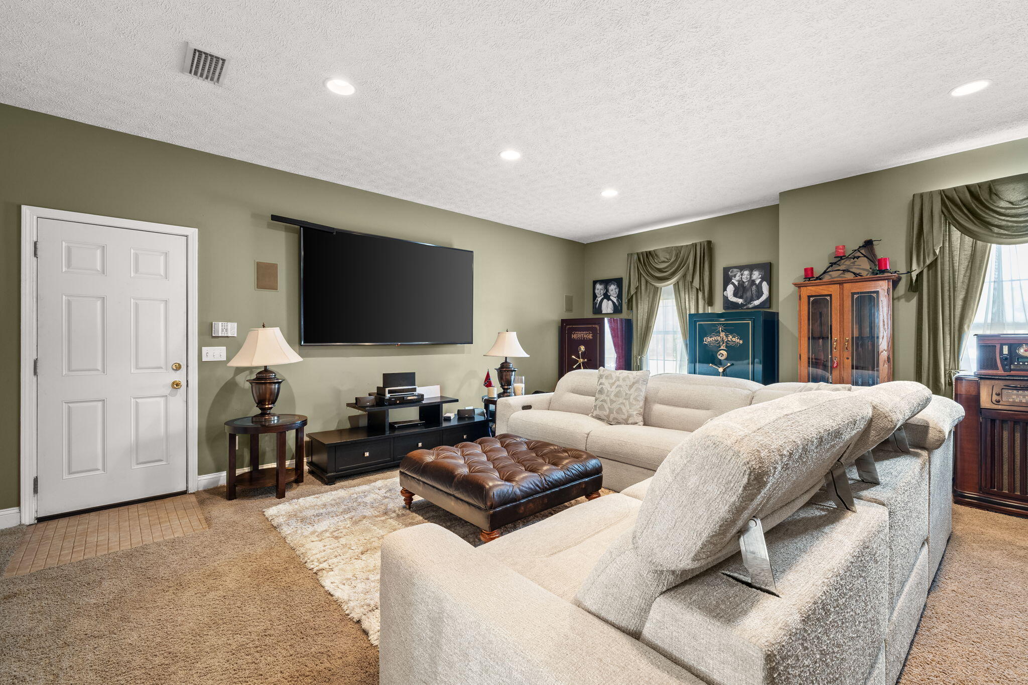 Crystal Village Air Park - Residential