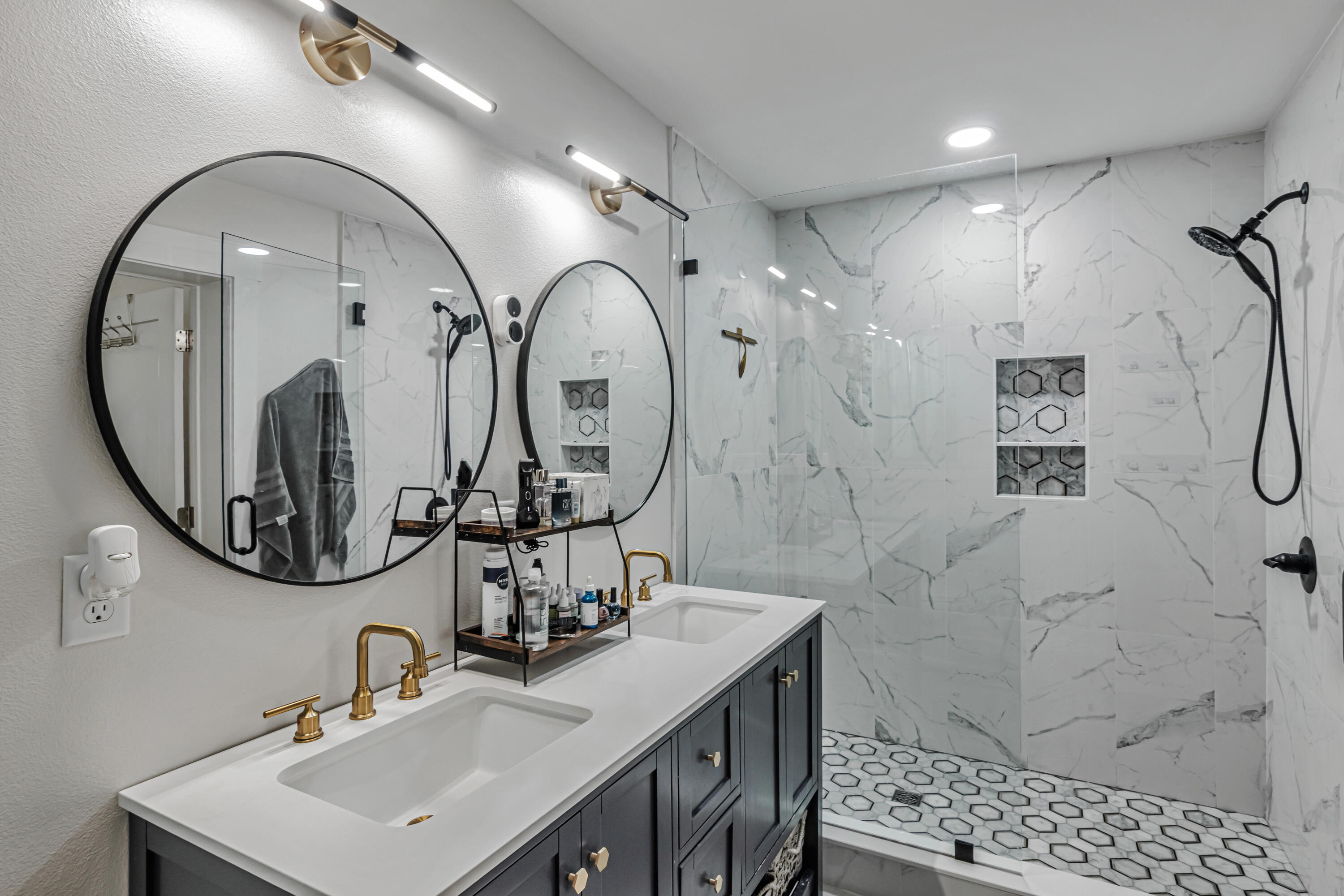 VALPARAISO PLAT 16 - Residential