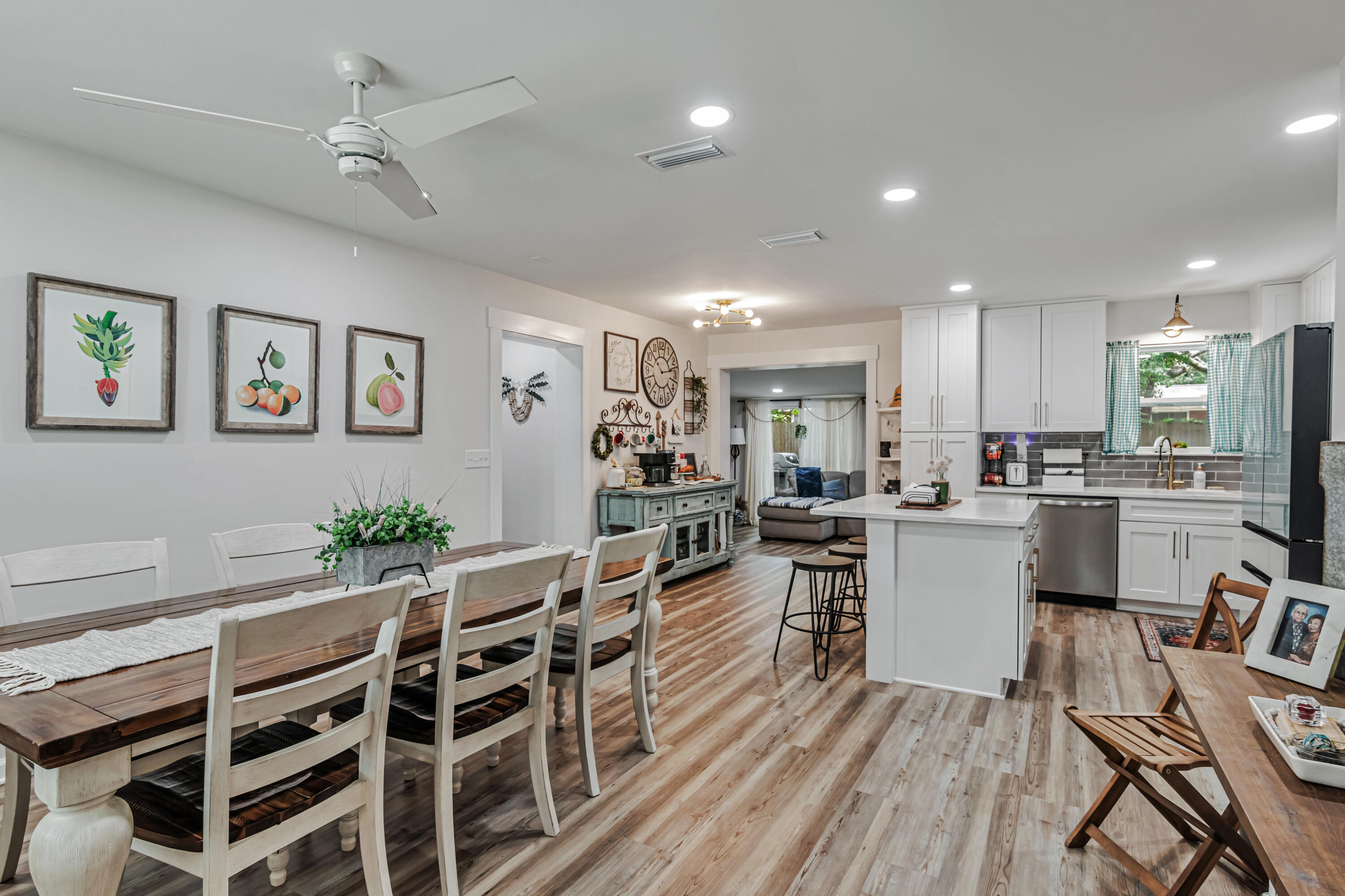 VALPARAISO PLAT 16 - Residential