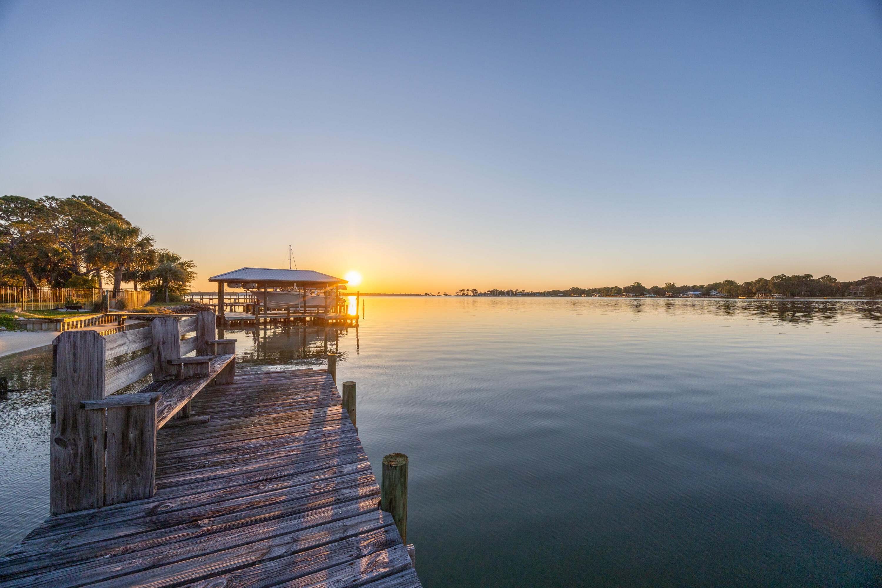 GARNIERS BEACH - Residential