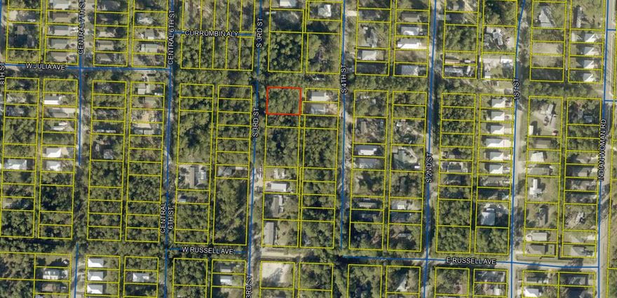 💥 NO HOA Land in Santa Rosa Beach! 💥Builders, investors, and future homeowners--this is the one. Own a piece of the booming Santa Rosa Beach market with absolute freedom to build, hold, or use as a short-term rental. The Lot: Great price, road is in and so close, well/septic needed. The Location: Minutes to 30A beaches and Cessna Landing boat ramp. The Future: Walking distance to the approved 220-acre county park and future 10,000-seat amphitheater. At this price, it won't last long. DM or call today! 📲