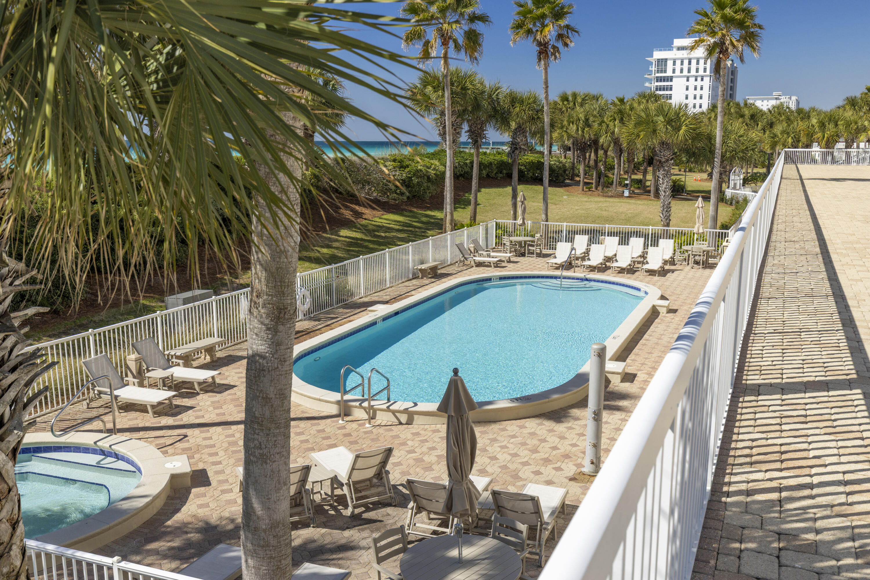 ST. THOMAS AT SILVER SHELLS - Residential