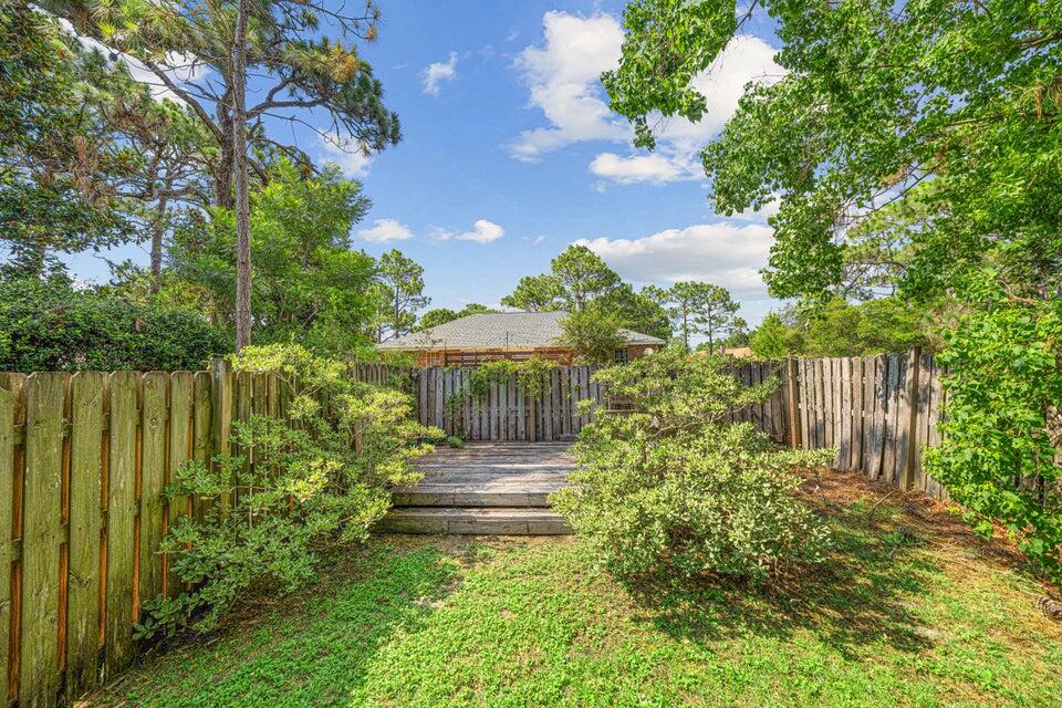 ESCADA - Residential Lease