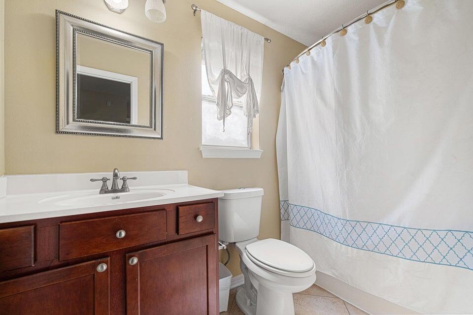 ESCADA - Residential Lease