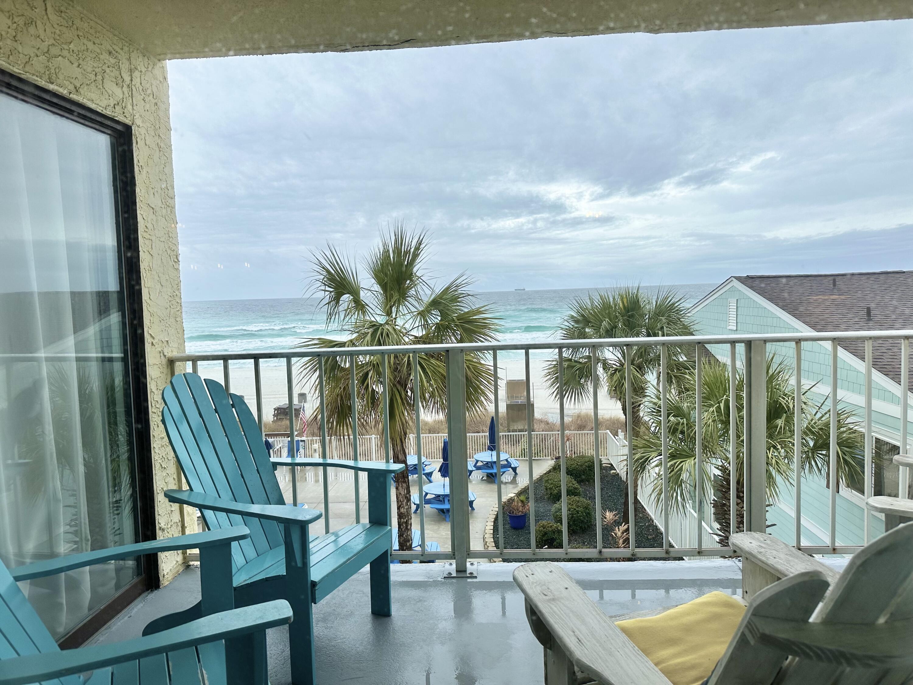 REGENCY TOWERS - Residential