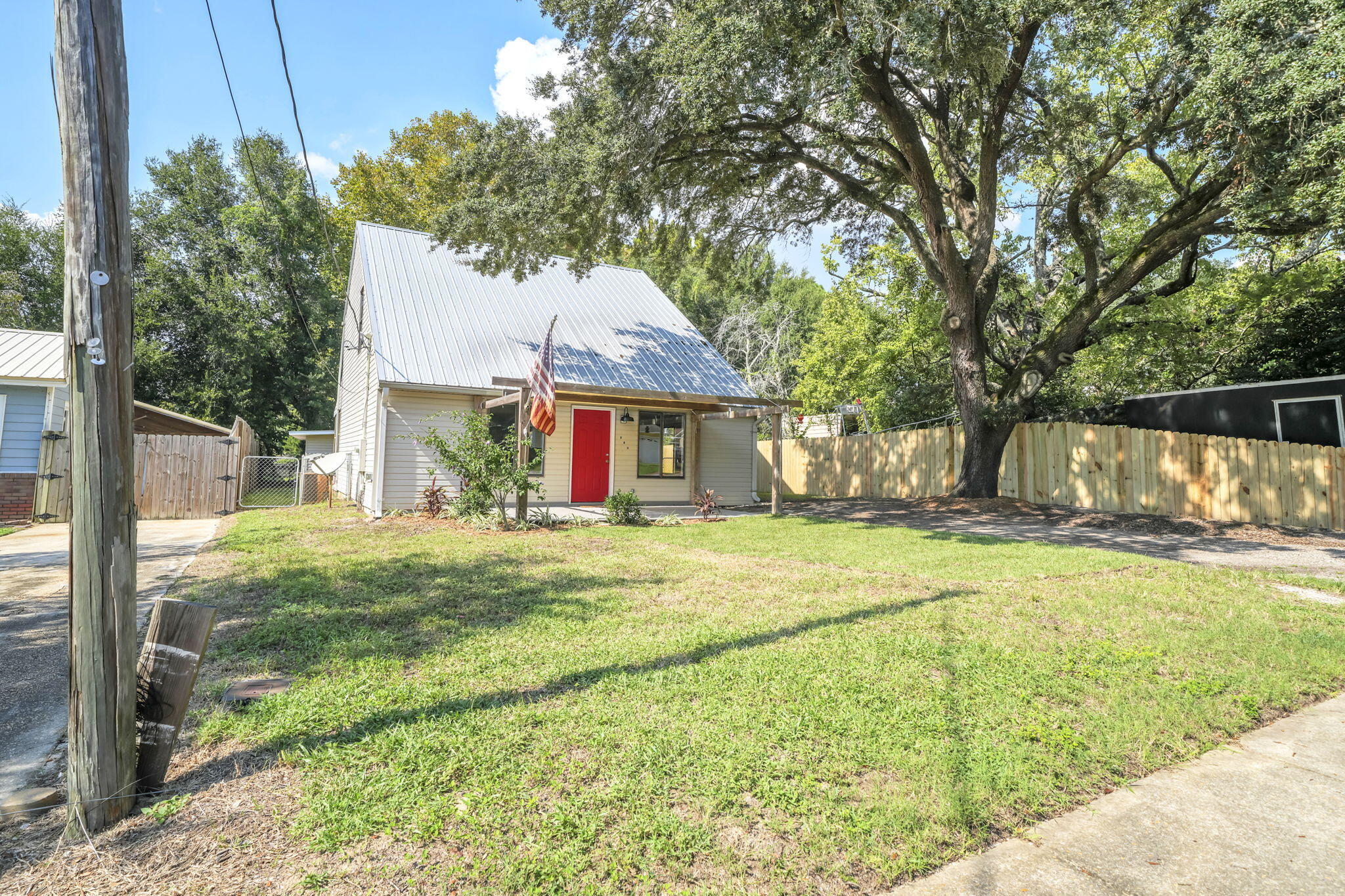 617 2nd Street