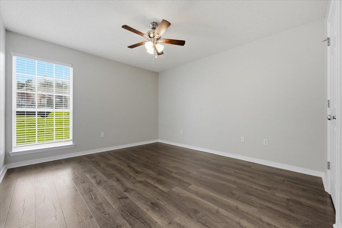 ALICIA PLACE - Residential