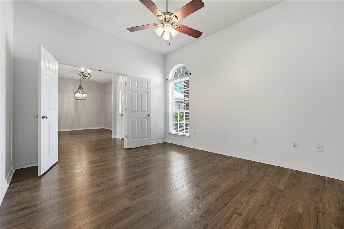 ALICIA PLACE - Residential
