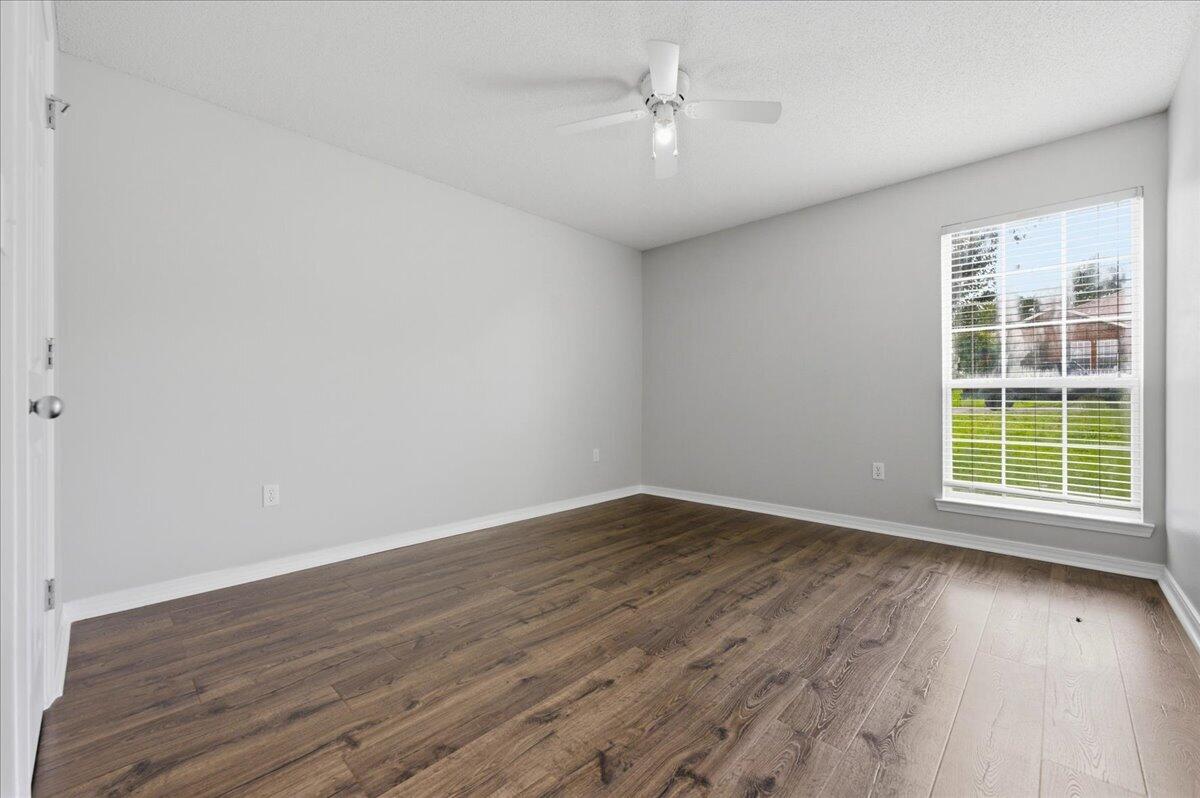 ALICIA PLACE - Residential