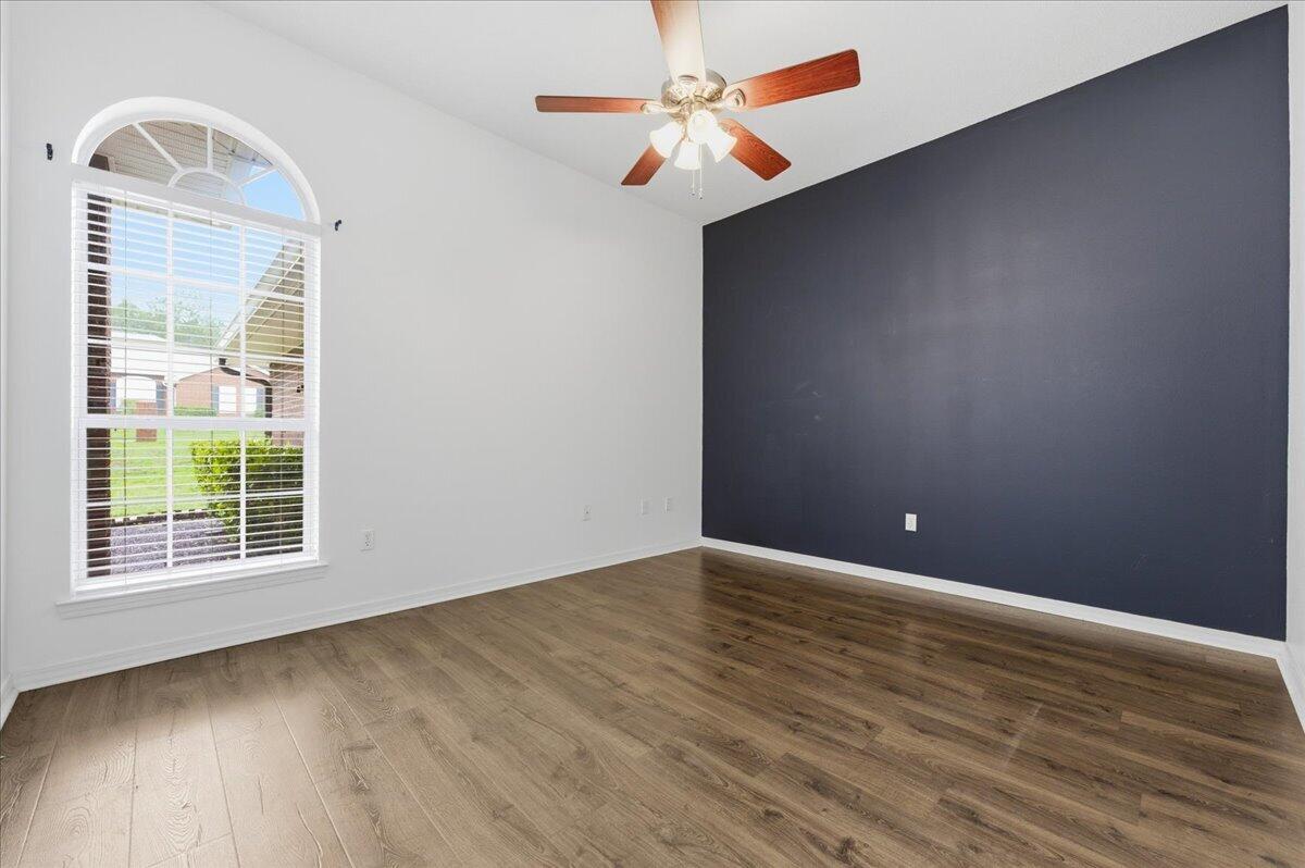 ALICIA PLACE - Residential