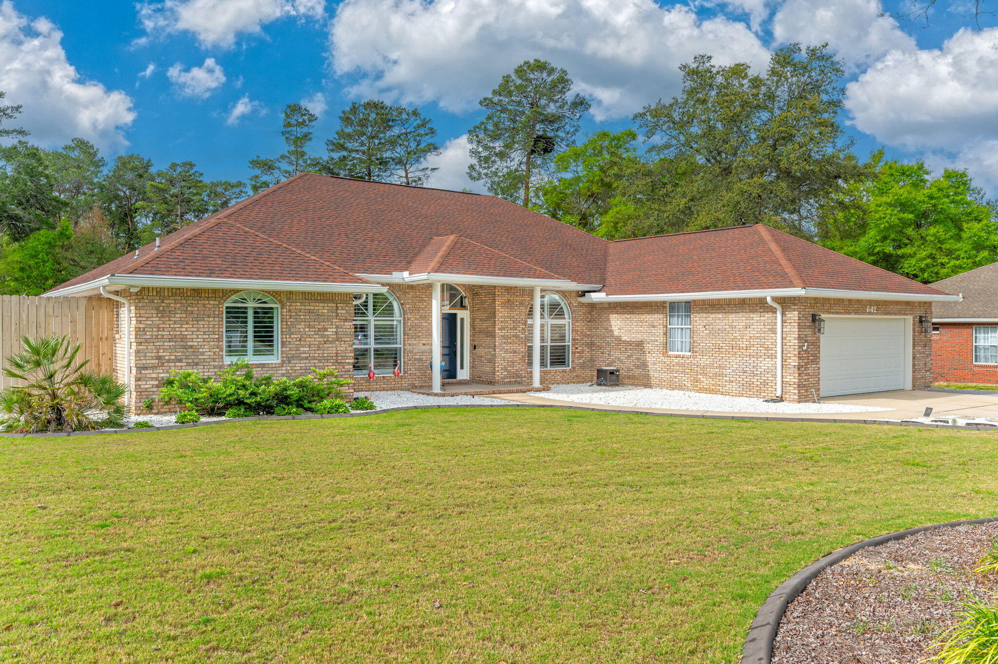 ROCKY BAYOU ESTATES 10B - Residential