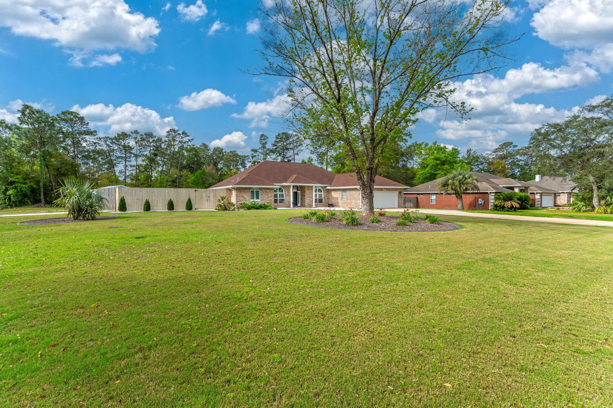 ROCKY BAYOU ESTATES 10B - Residential