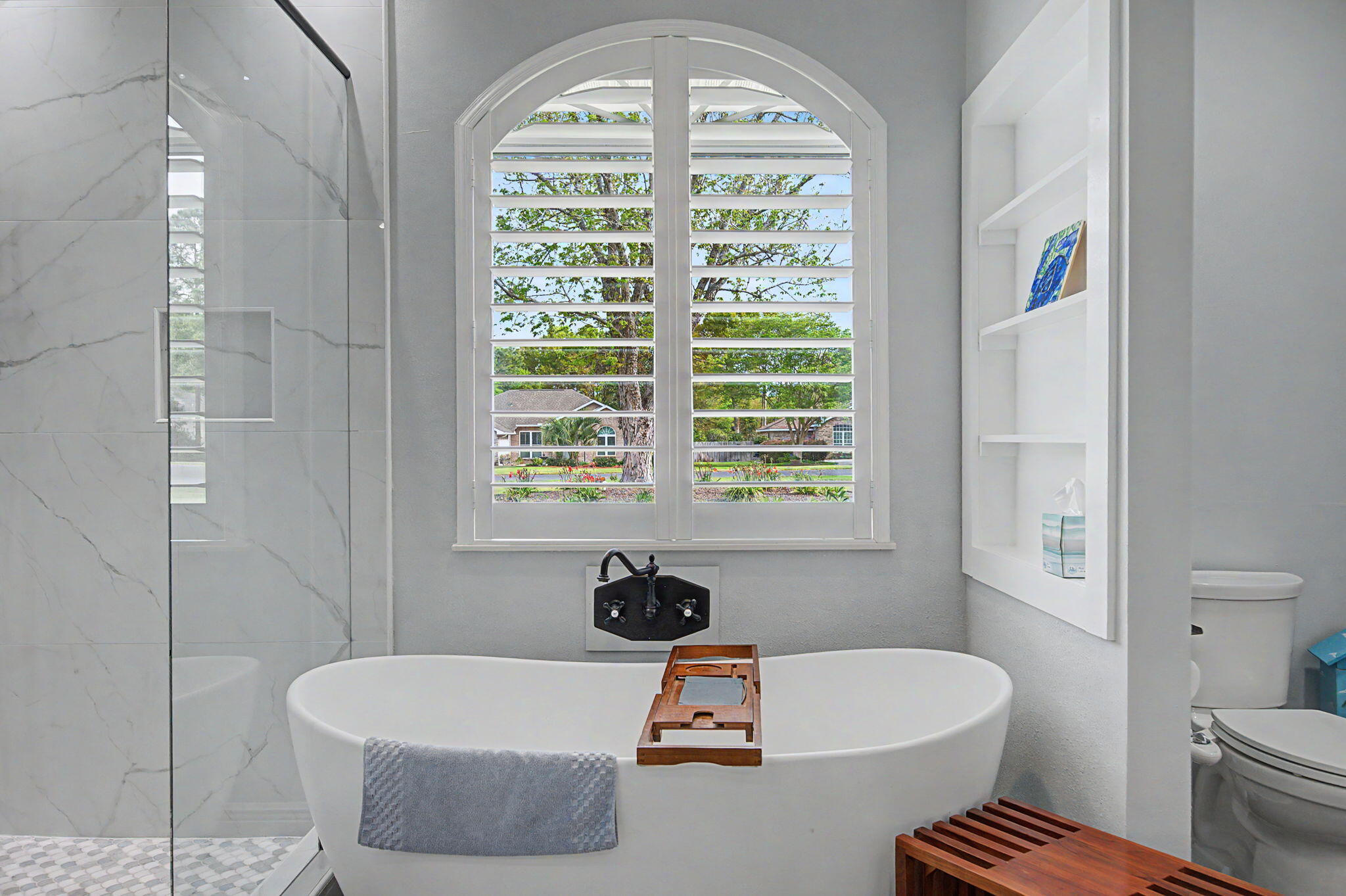 ROCKY BAYOU ESTATES 10B - Residential