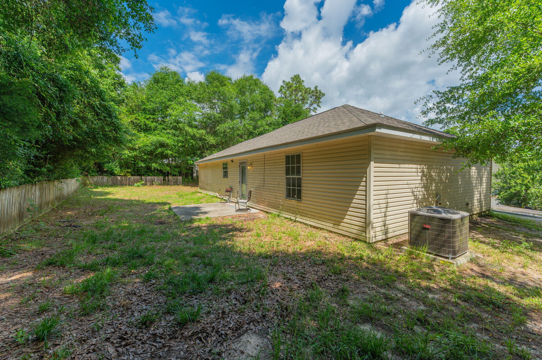 328 Lakeview Drive