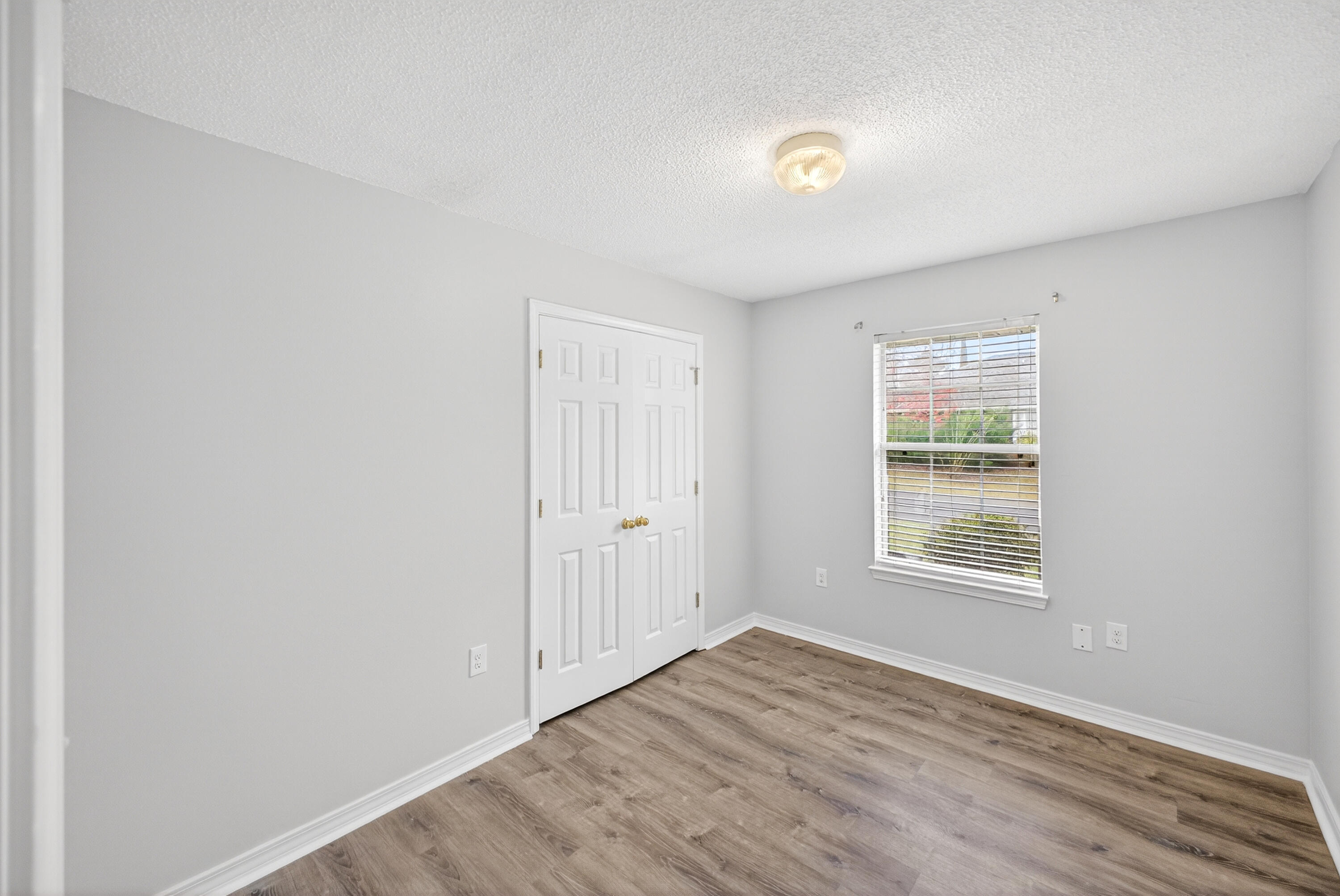 BAYSIDE - Residential