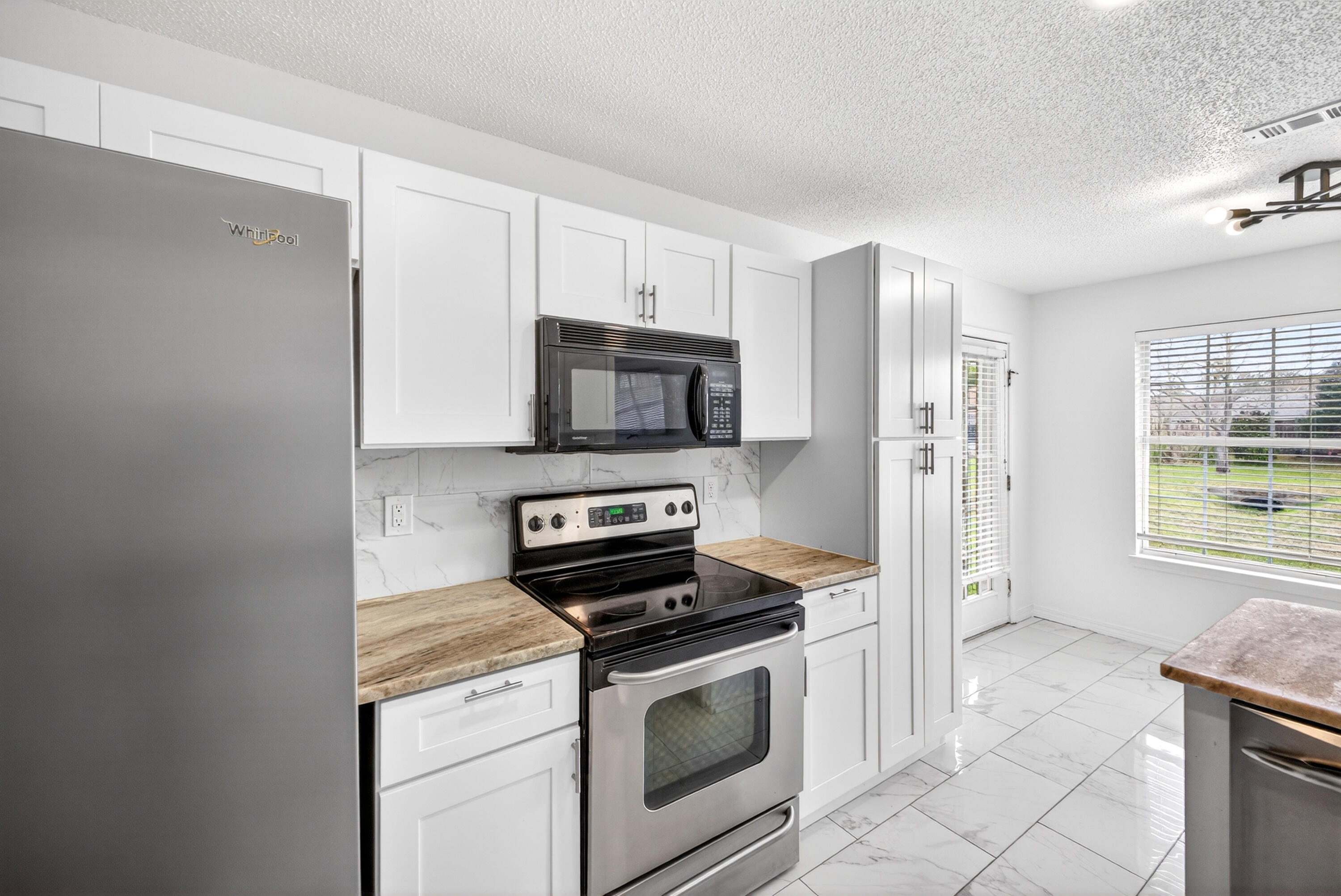 BAYSIDE - Residential