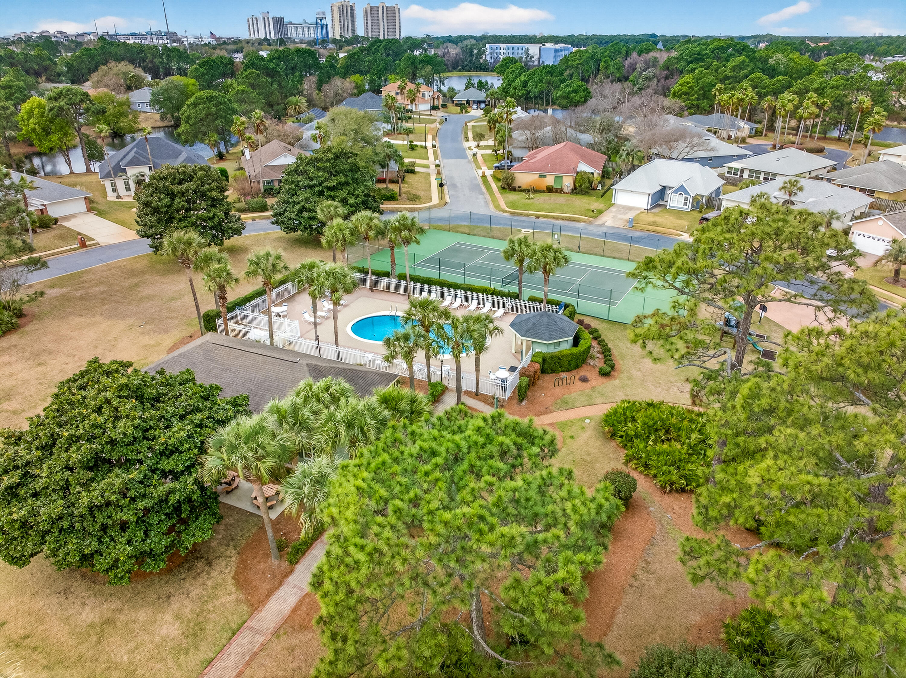 BAYSIDE - Residential