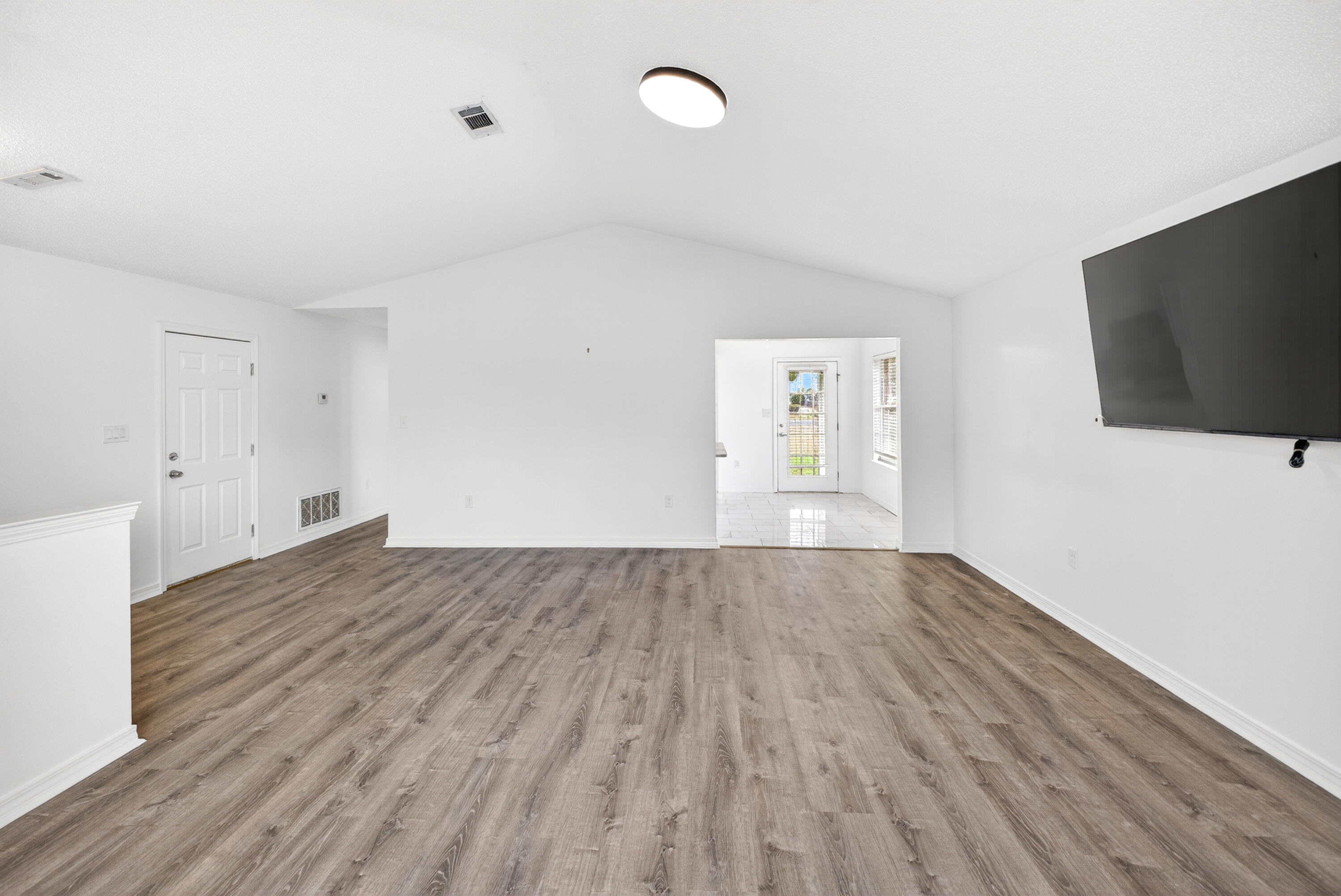 BAYSIDE - Residential