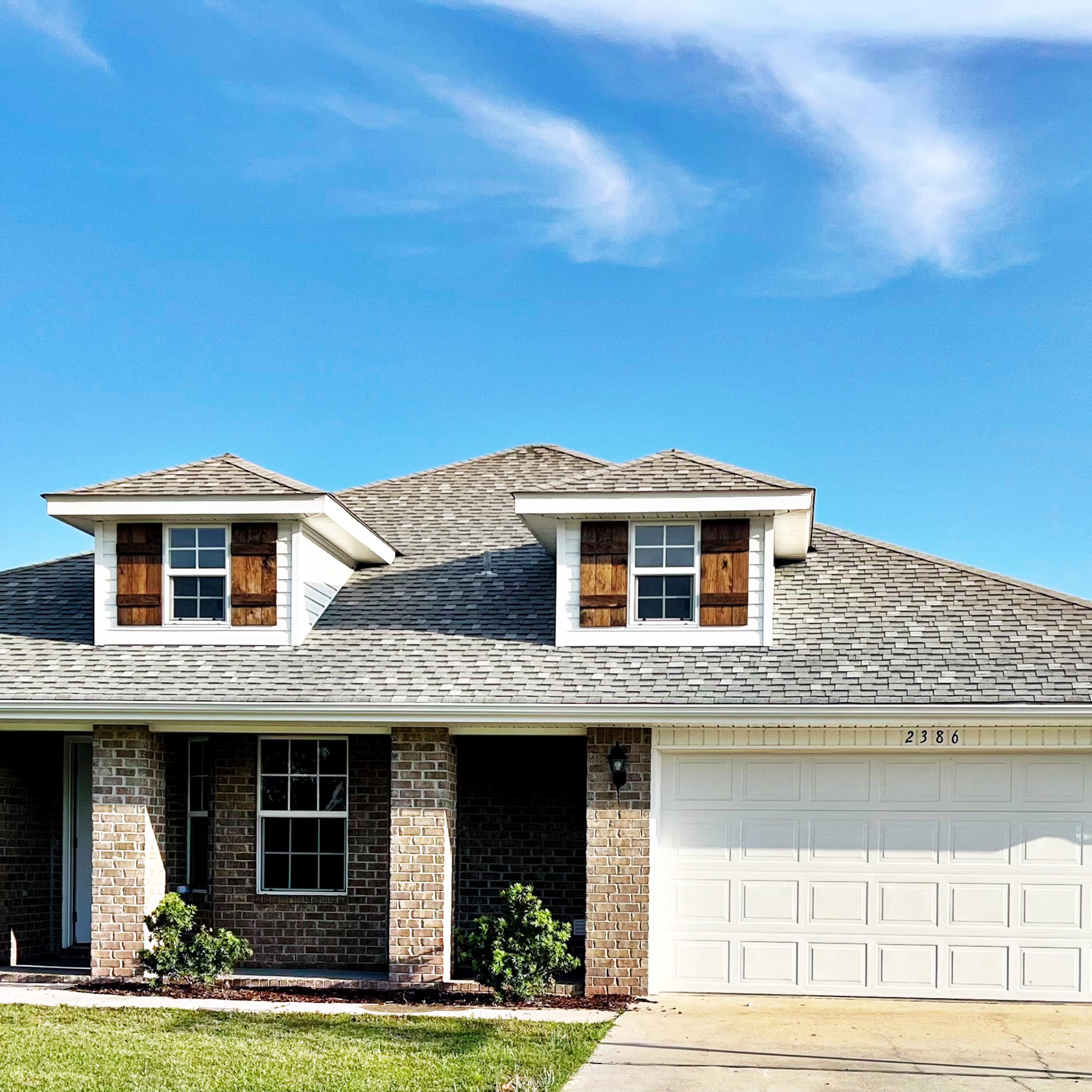 SILVER CREEK ESTATES - Residential Lease