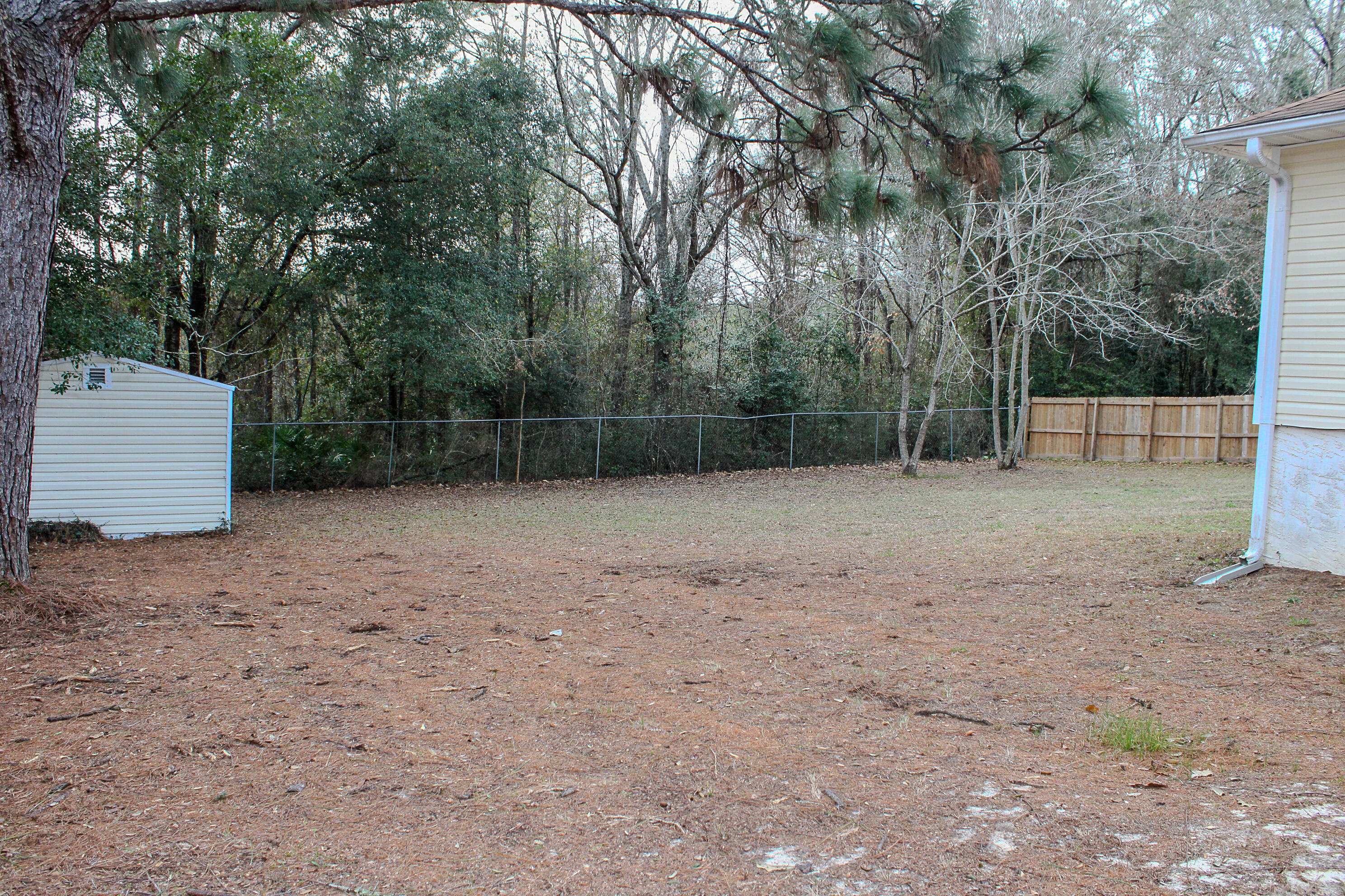 COUNTRYVIEW ESTATES - Residential Lease