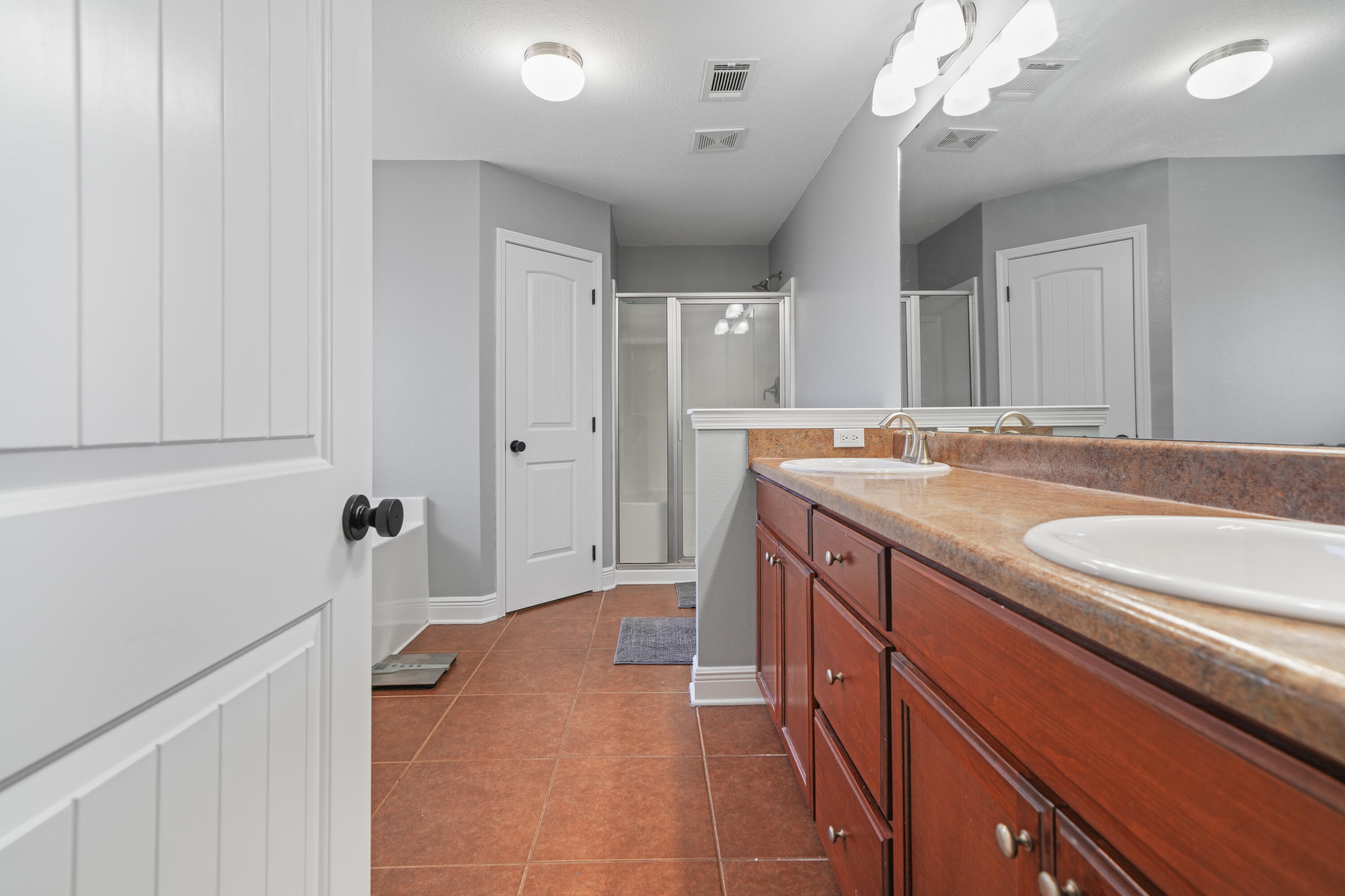 SILVER CREEK ESTATES - Residential