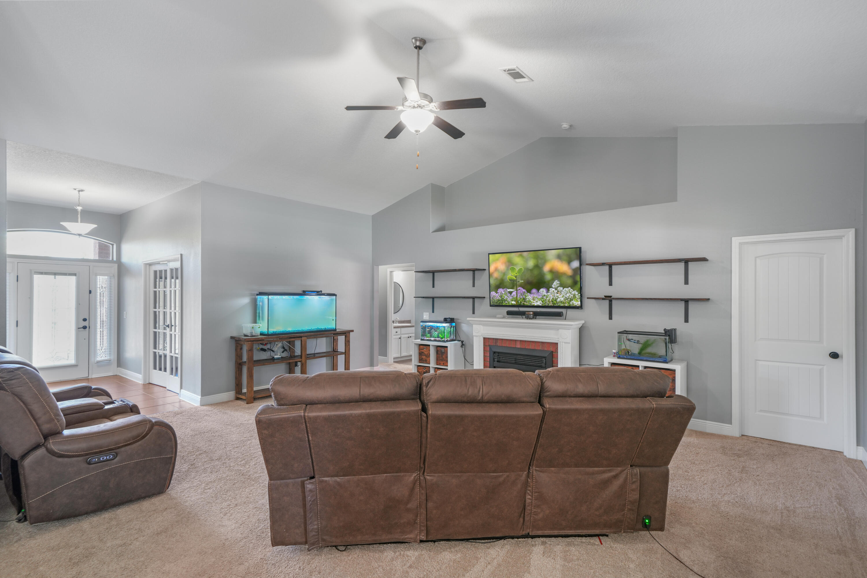 SILVER CREEK ESTATES - Residential