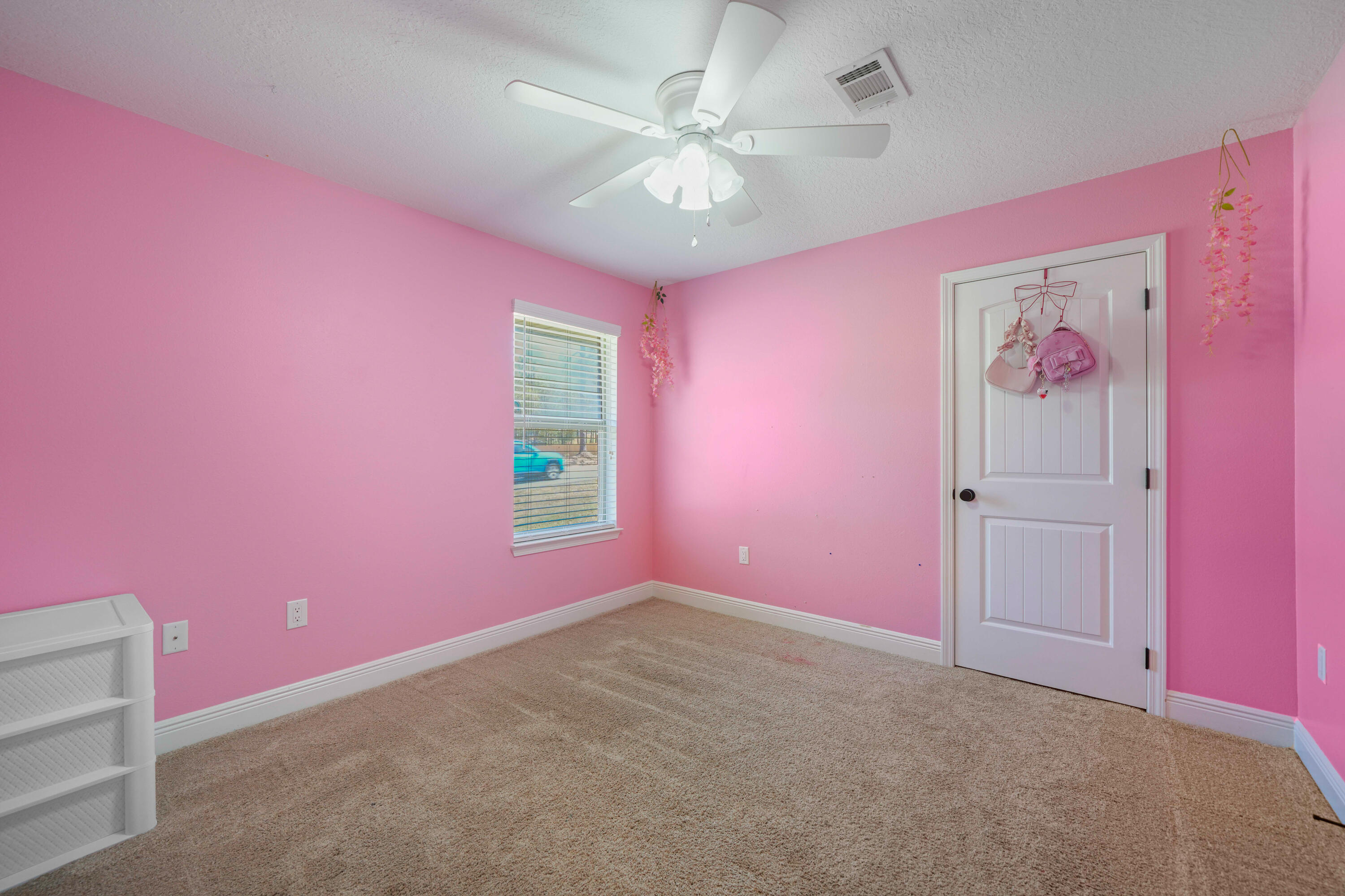 SILVER CREEK ESTATES - Residential