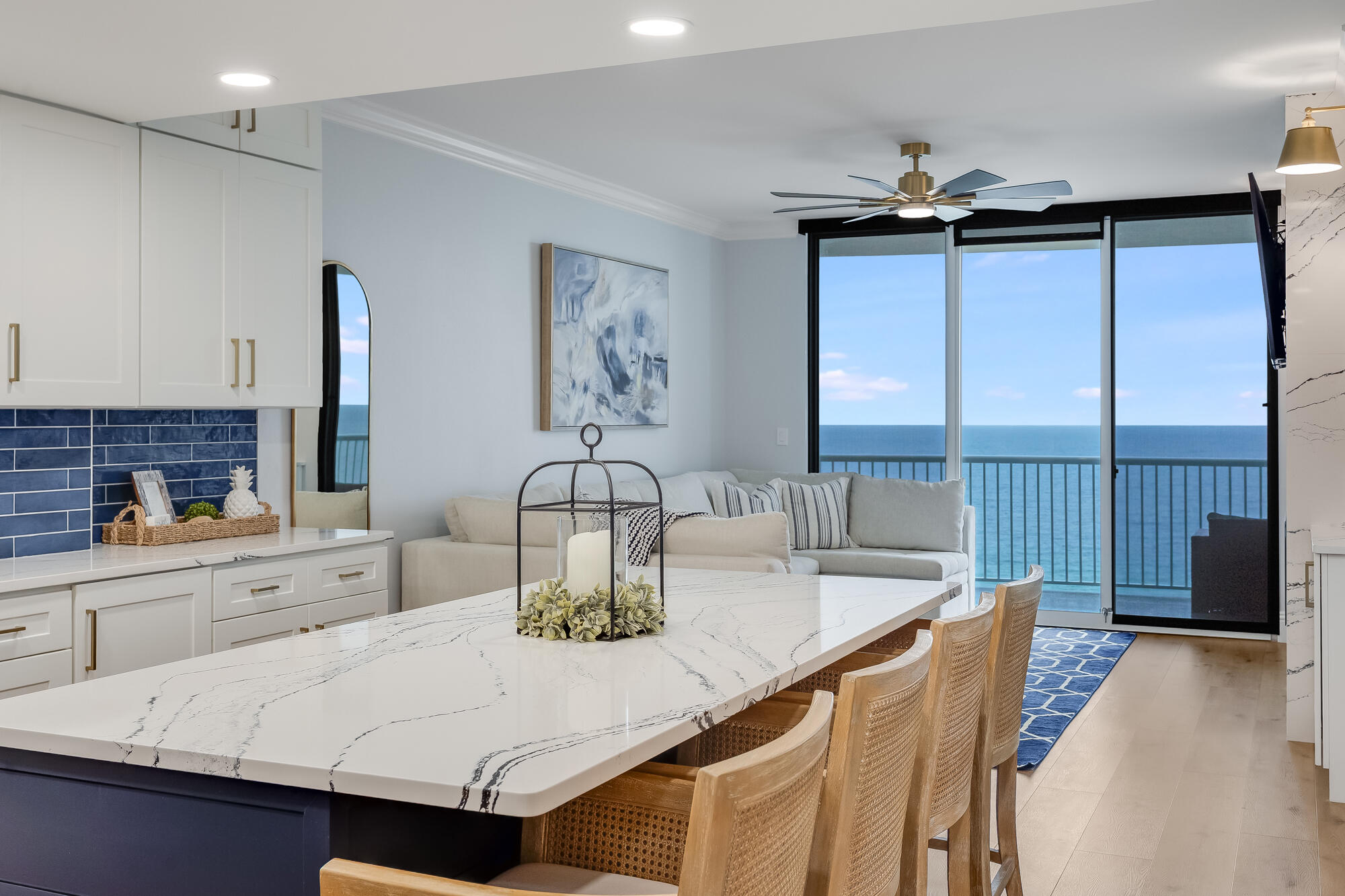 PALAZZO CONDOMINIUM - Residential