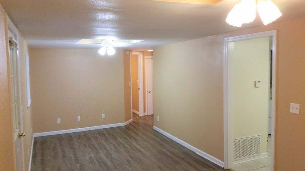 FLORIDA HEIGHTS - Residential Lease