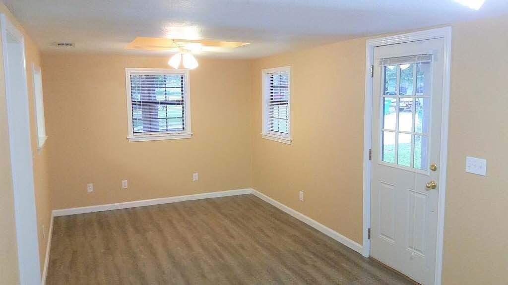 FLORIDA HEIGHTS - Residential Lease