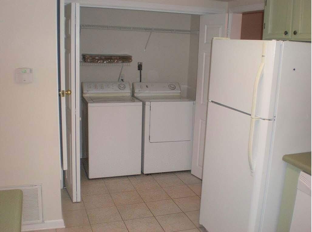 FLORIDA HEIGHTS - Residential Lease