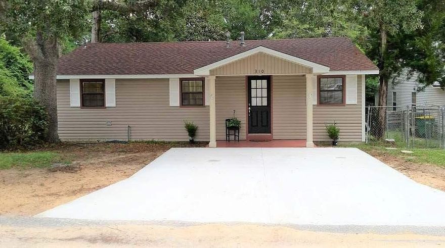 Delightfully remodeled Florida cottage on a corner lot. Enjoy the luxury vinyl plank flooring throughout. Spacious kitchen including a new gas stove, new built in microwave/exhaust fan, dishwasher & fridge. Indoor laundry closet with the availability of a washer/dryer (not warranted). Enjoy the full length deck and large yard with chain link fence. There is  extra driveway parking for a boat or camper in back. Garage is for owner use only. Owner will consider pets with ''weight'' restrictions. Any pet requires a non-refundable pet fee and pets have to be spayed/neutered, proof of current vaccinations, and housebroken. Any person 18 years old or older must apply separately. Tenants required to carry and provide renter's insurance. Owner is a licensed real estate agent.