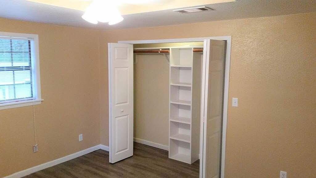 FLORIDA HEIGHTS - Residential Lease