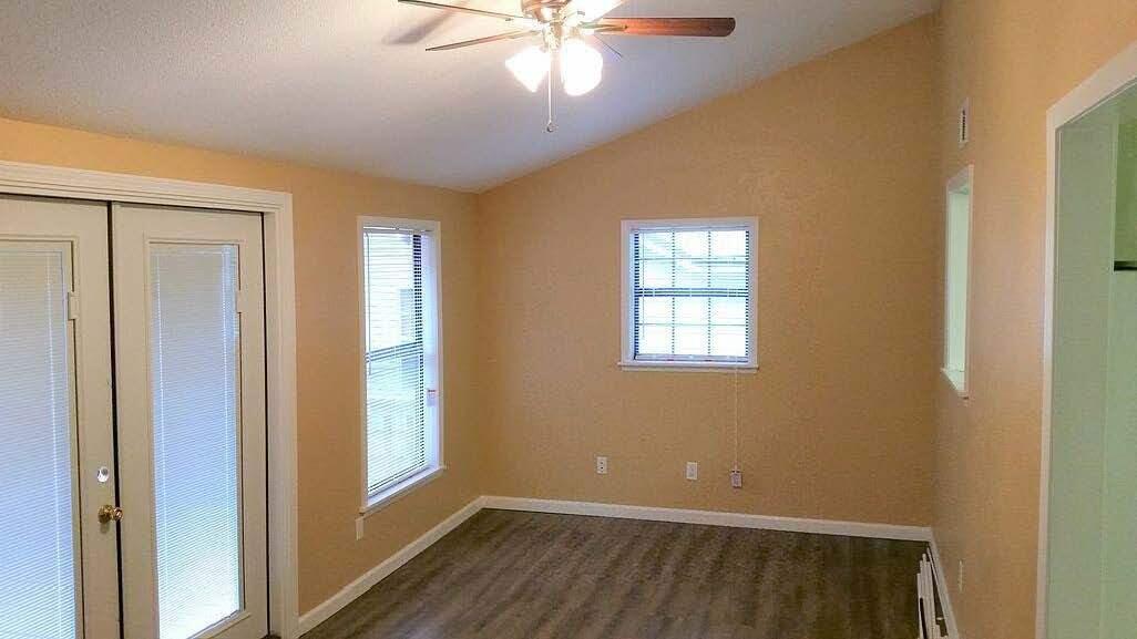 FLORIDA HEIGHTS - Residential Lease