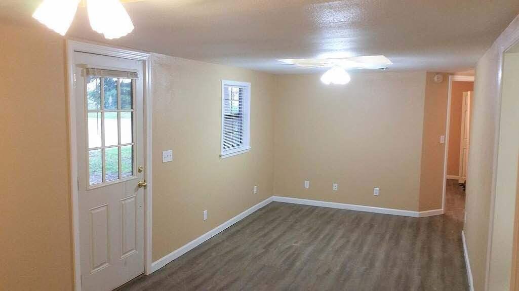 FLORIDA HEIGHTS - Residential Lease