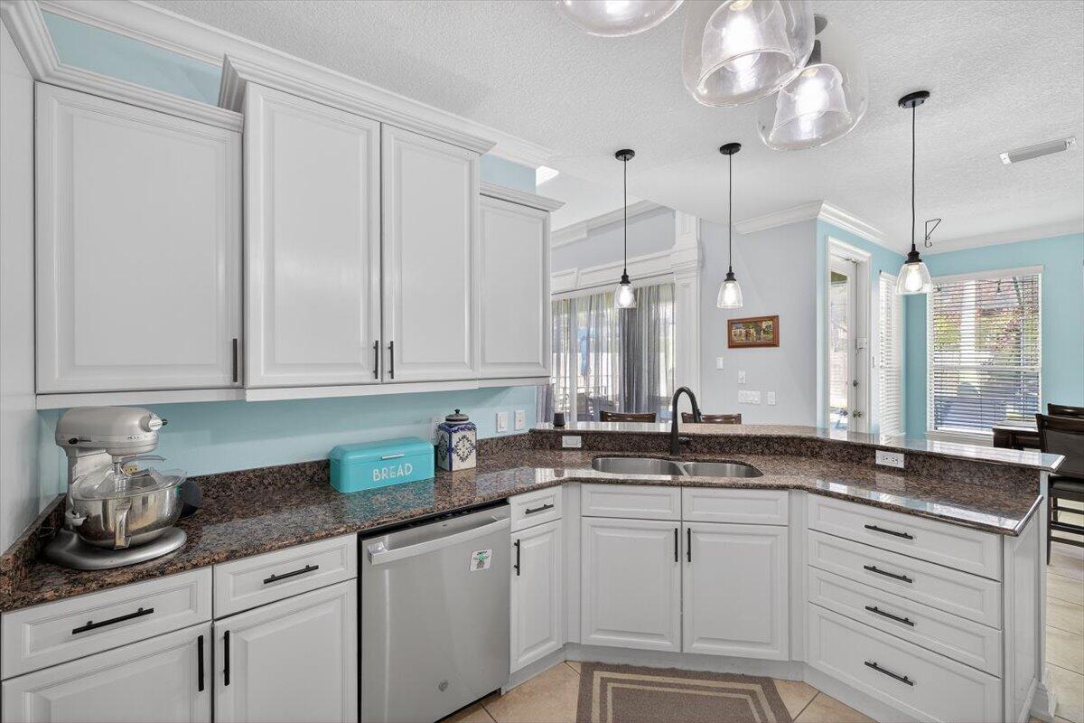 BAYSHORE PLACE PH 7 - Residential