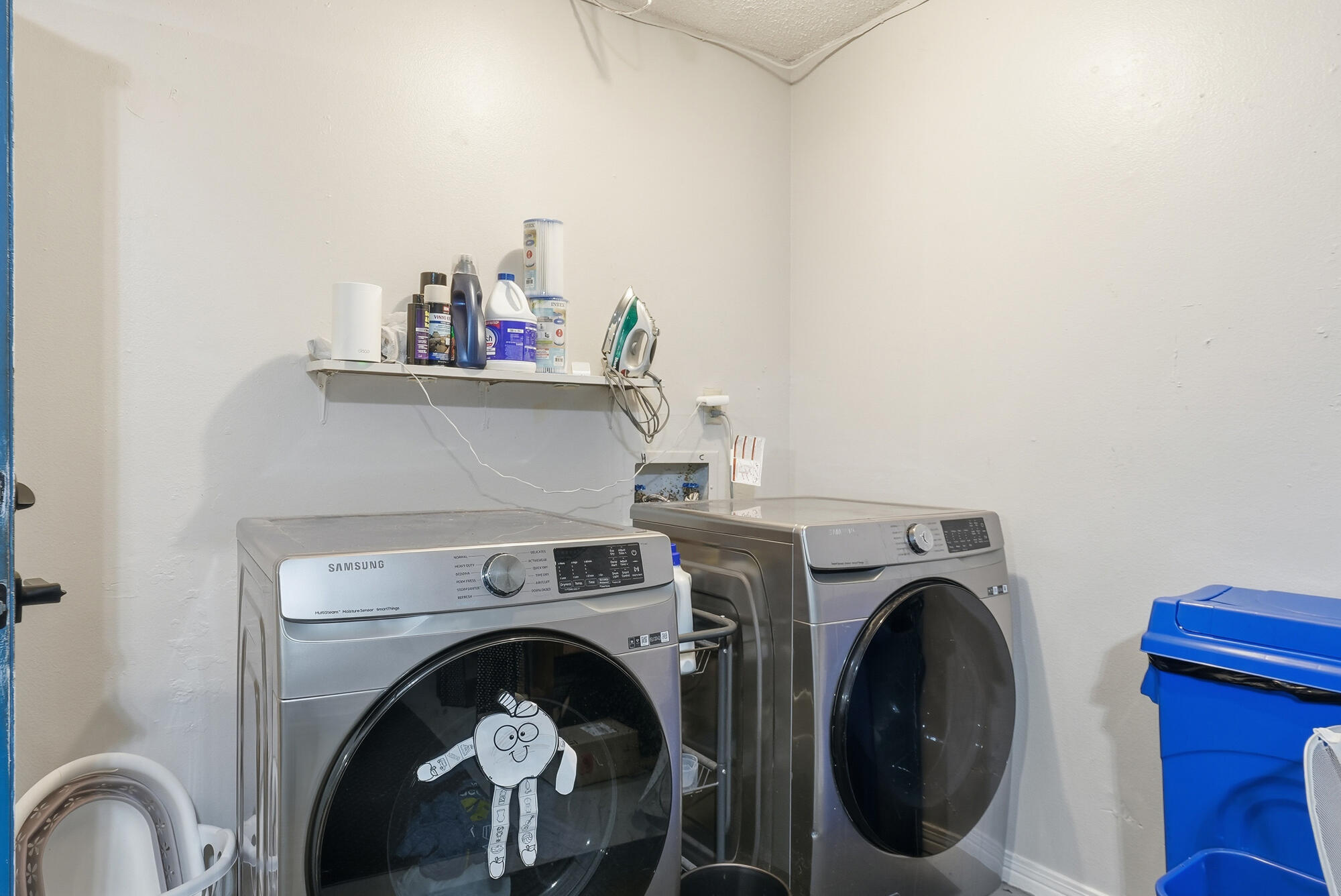 SANTA ROSA SHORES - Residential