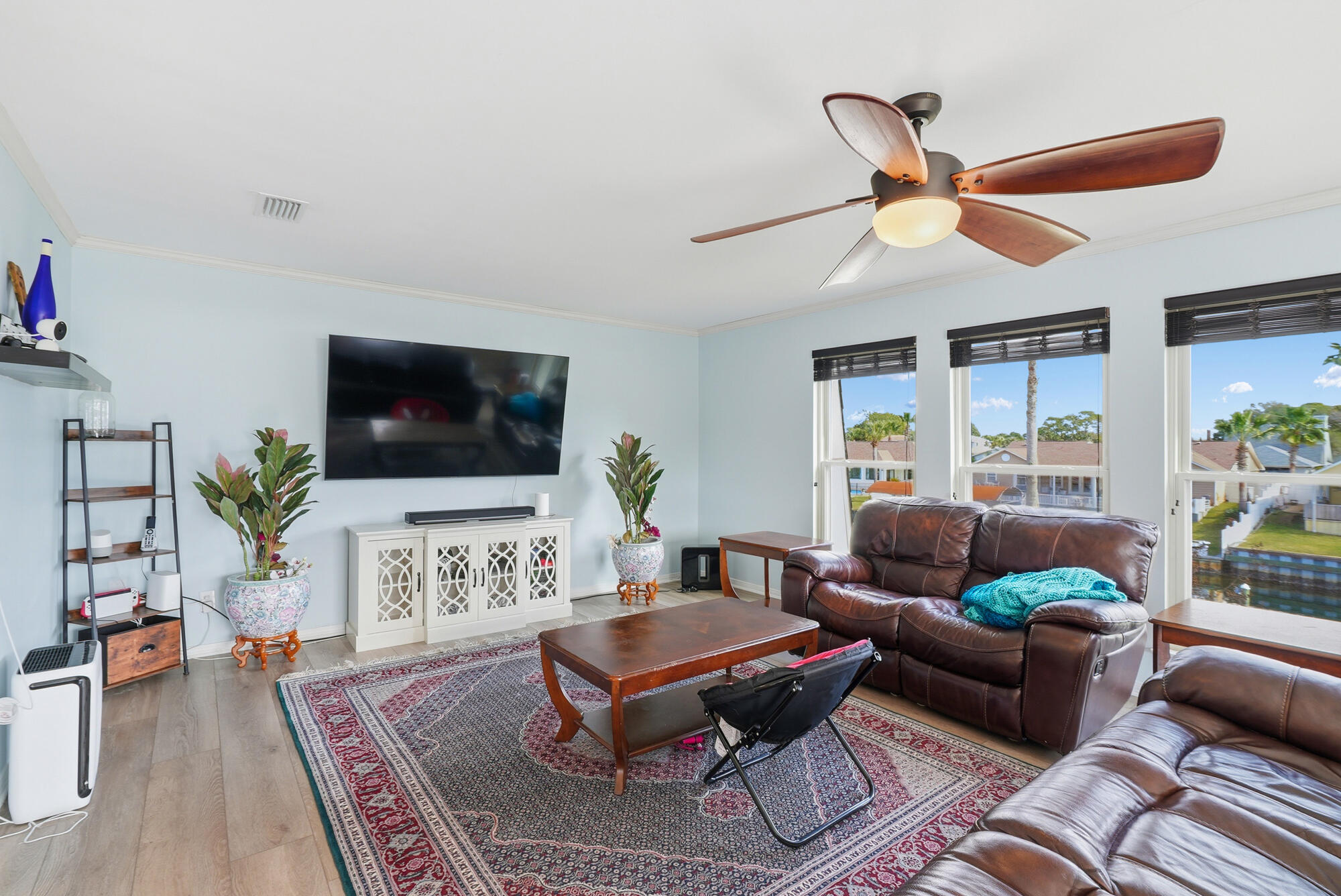 SANTA ROSA SHORES - Residential