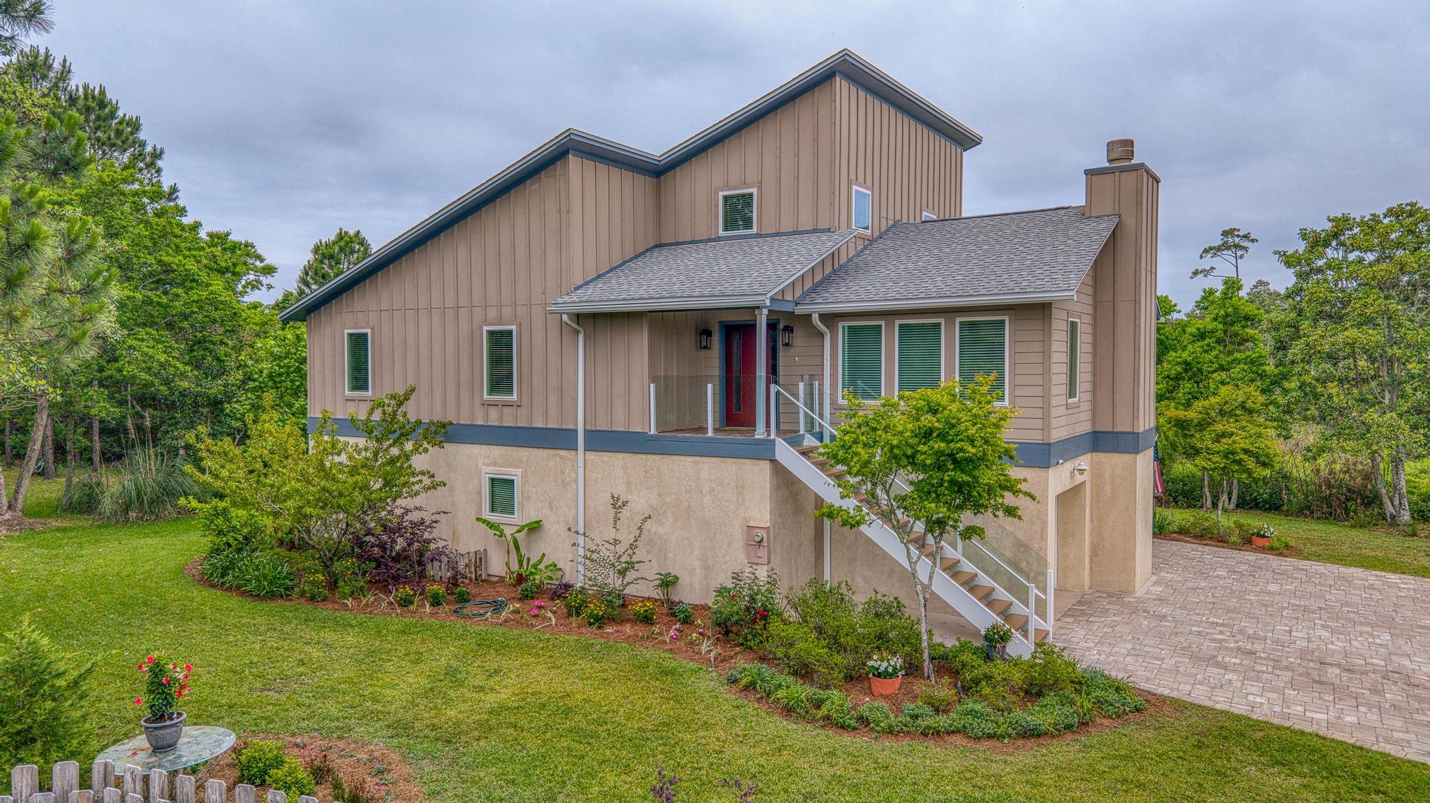Photo 1 of 53 — 1132 Soundview Trail, Gulf Breeze, FL 32561