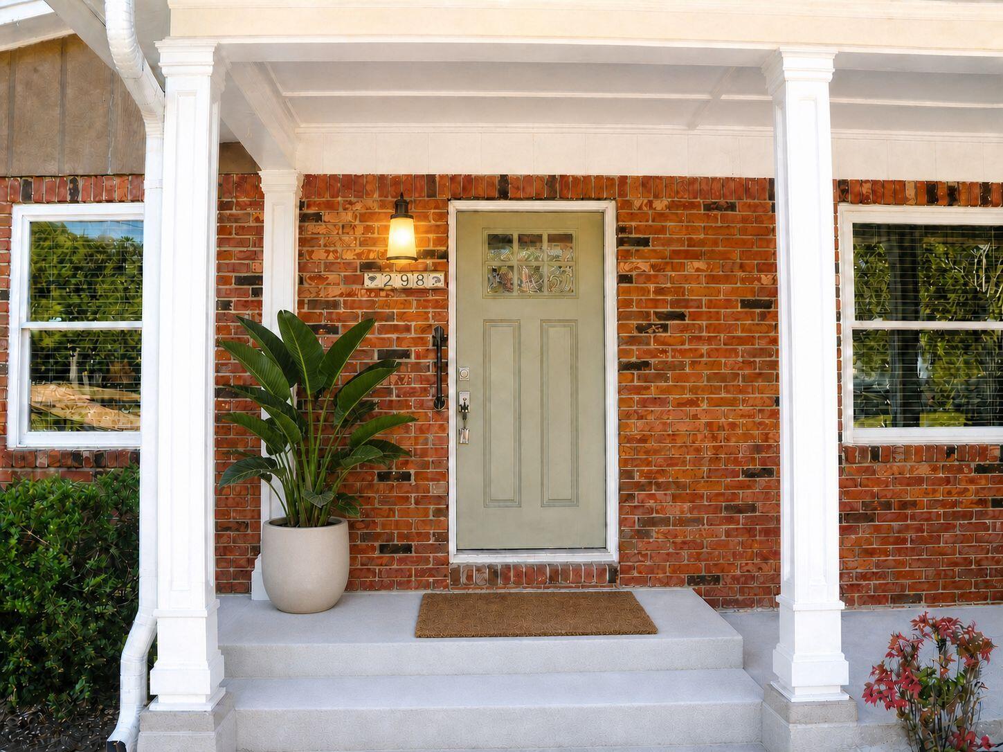 298 Lafitte Crescent