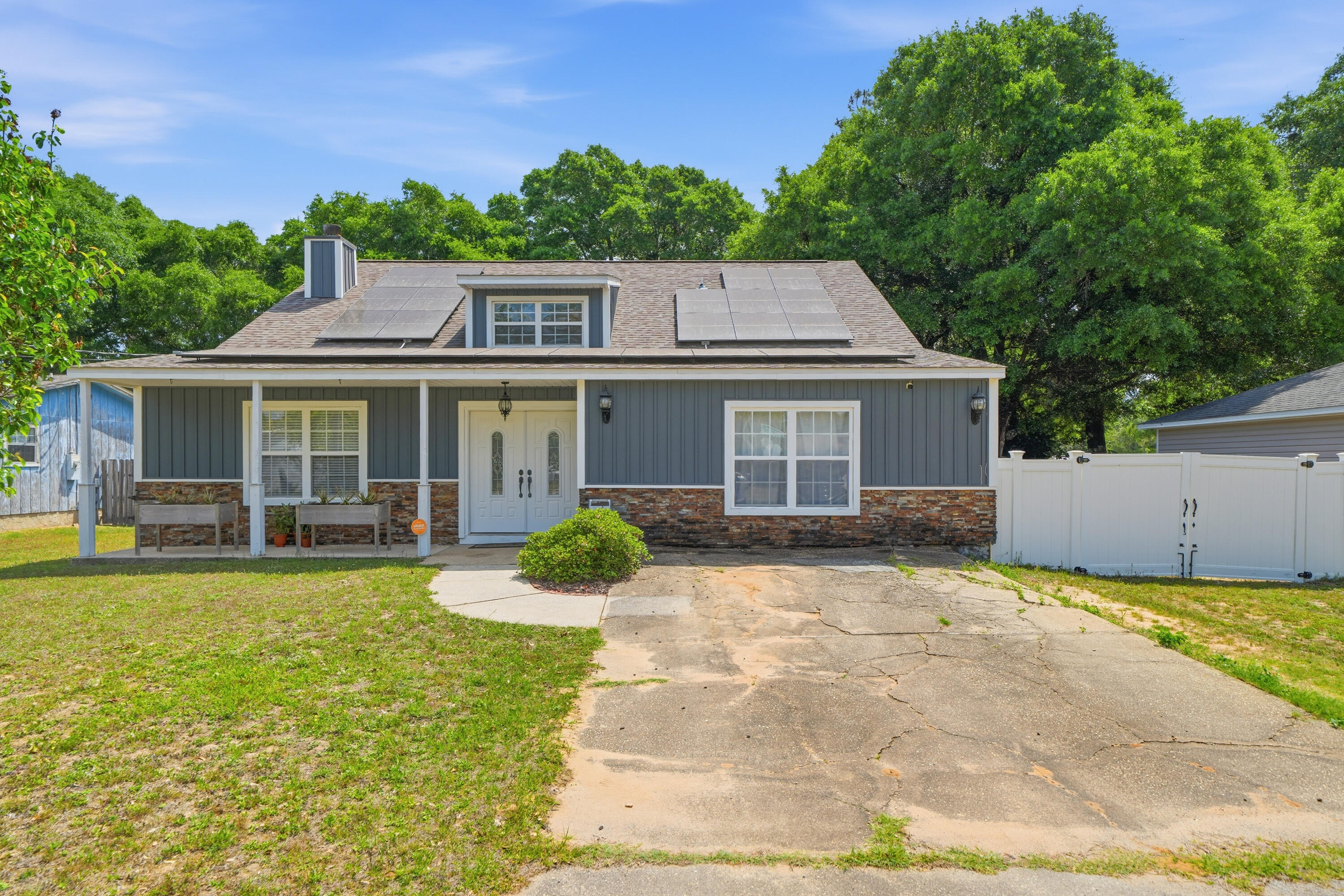 HILLTOP ACRES - Residential