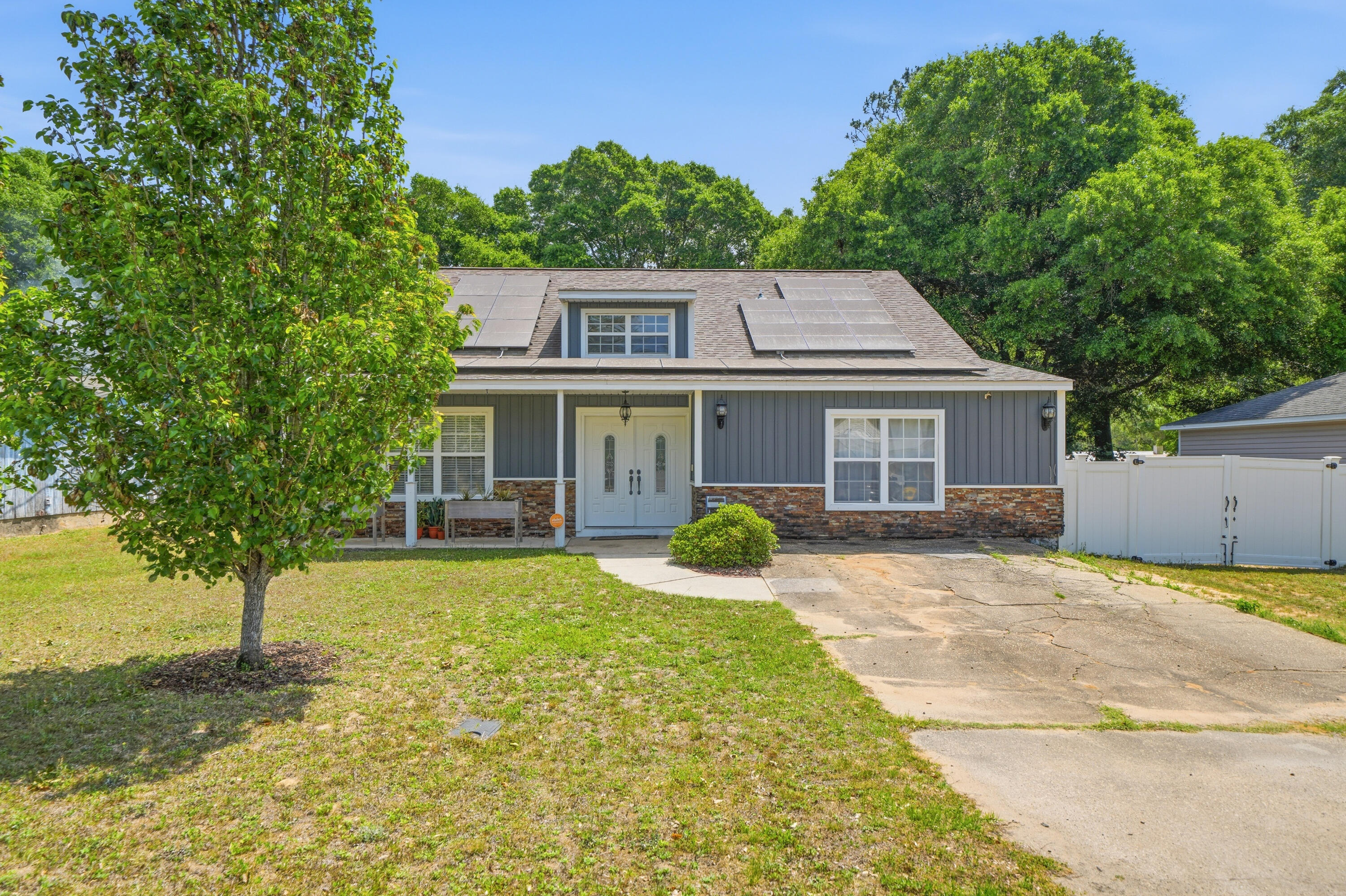 HILLTOP ACRES - Residential