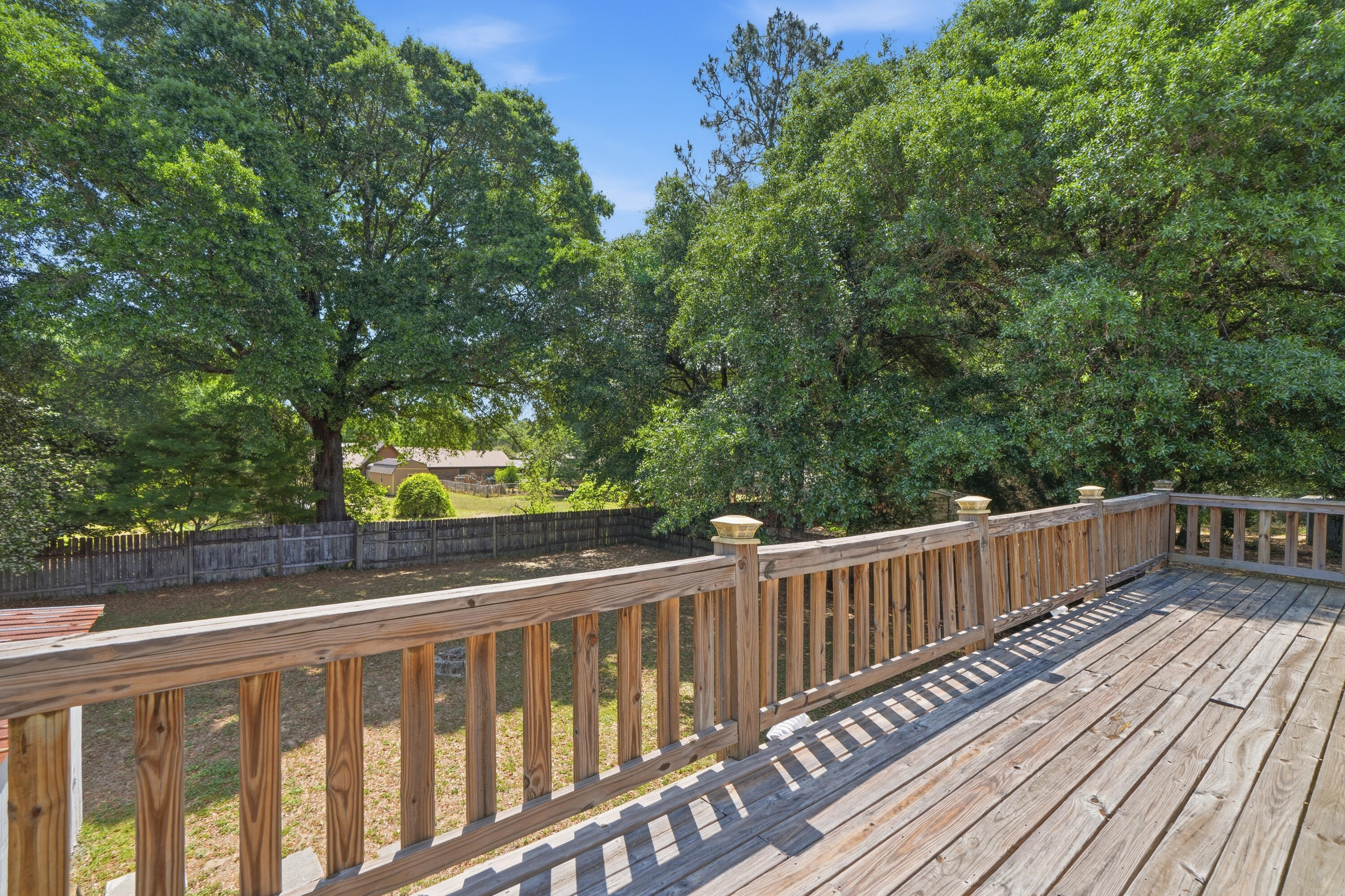 HILLTOP ACRES - Residential