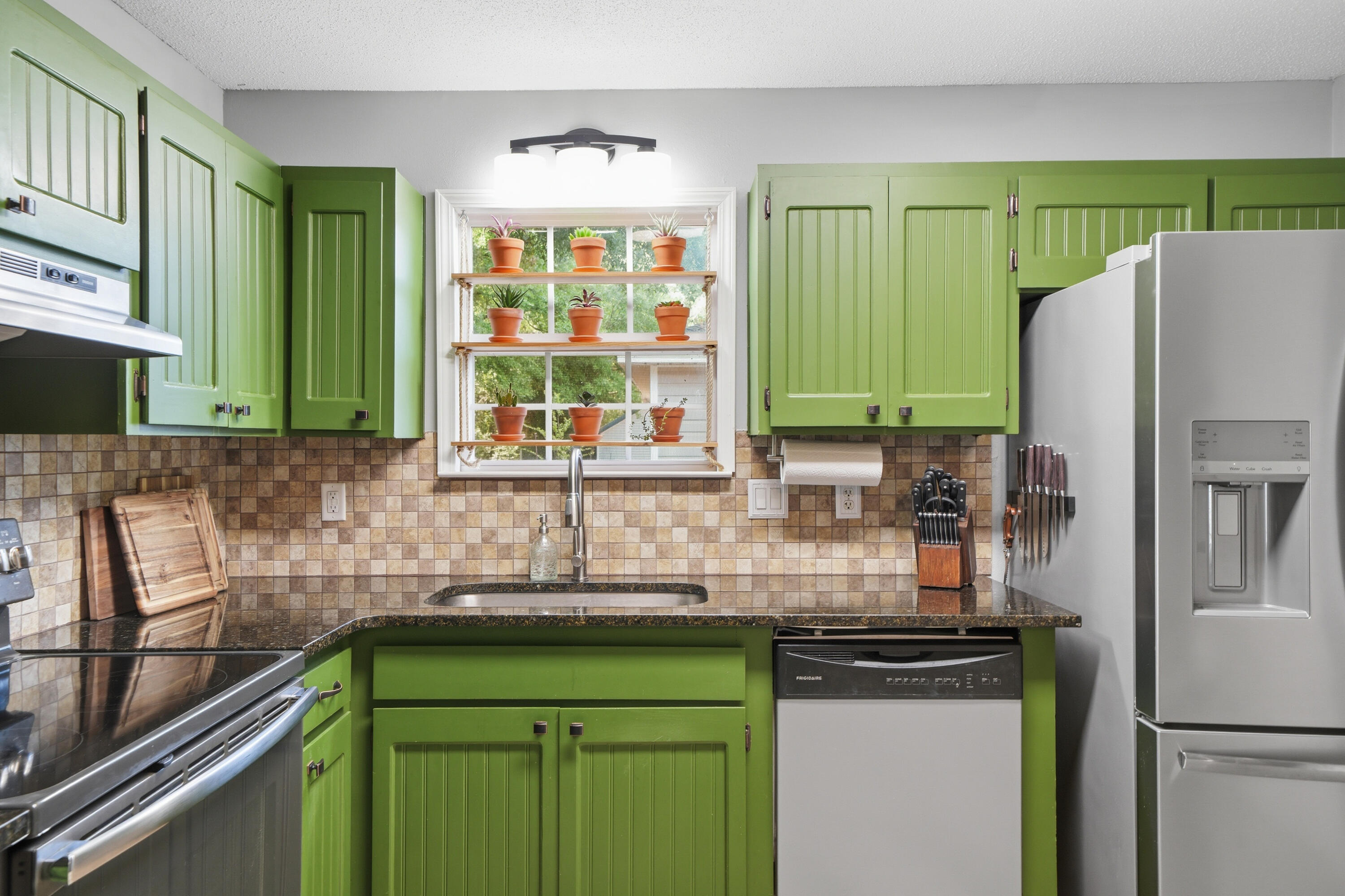 HILLTOP ACRES - Residential