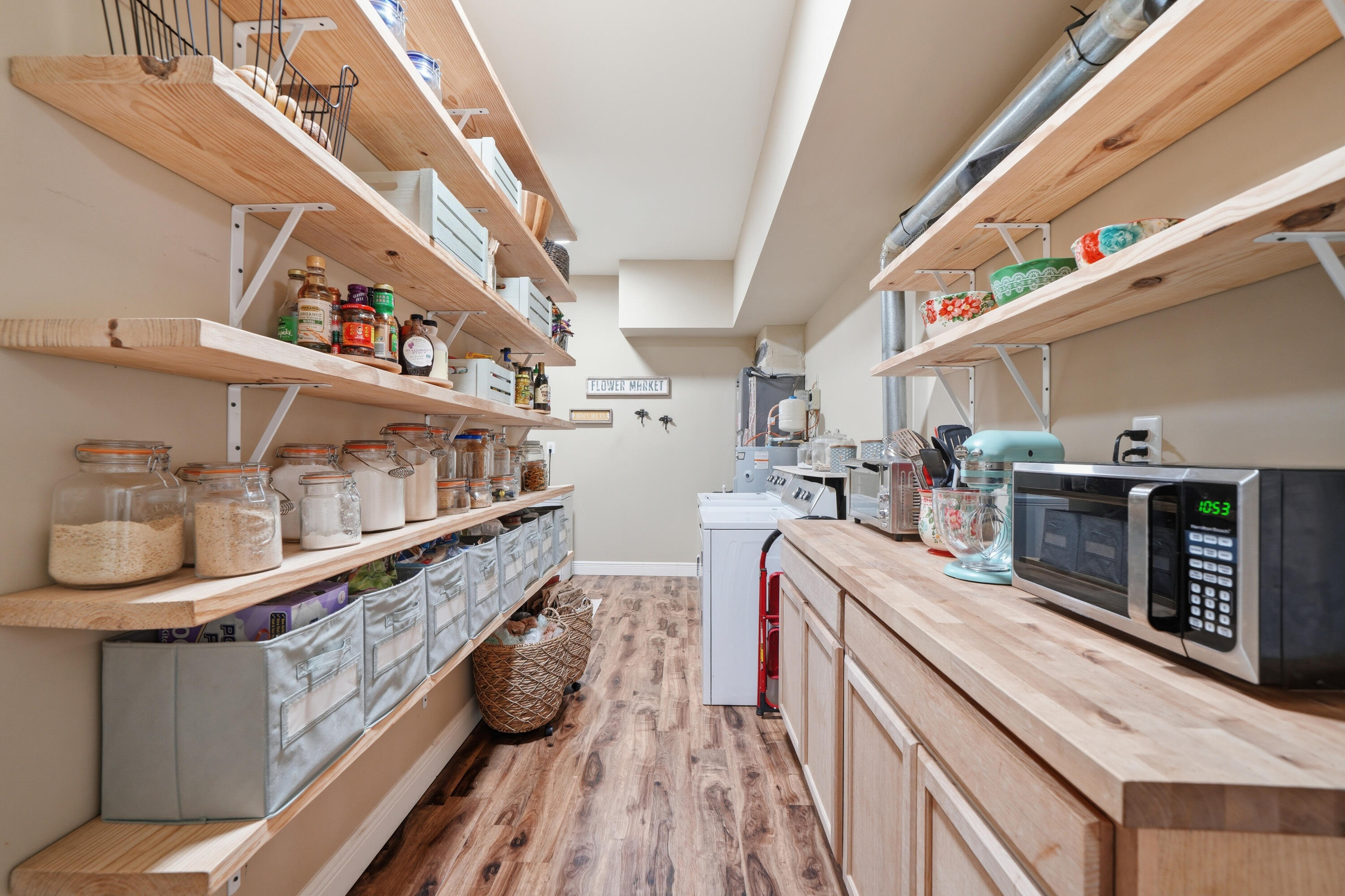 HILLTOP ACRES - Residential